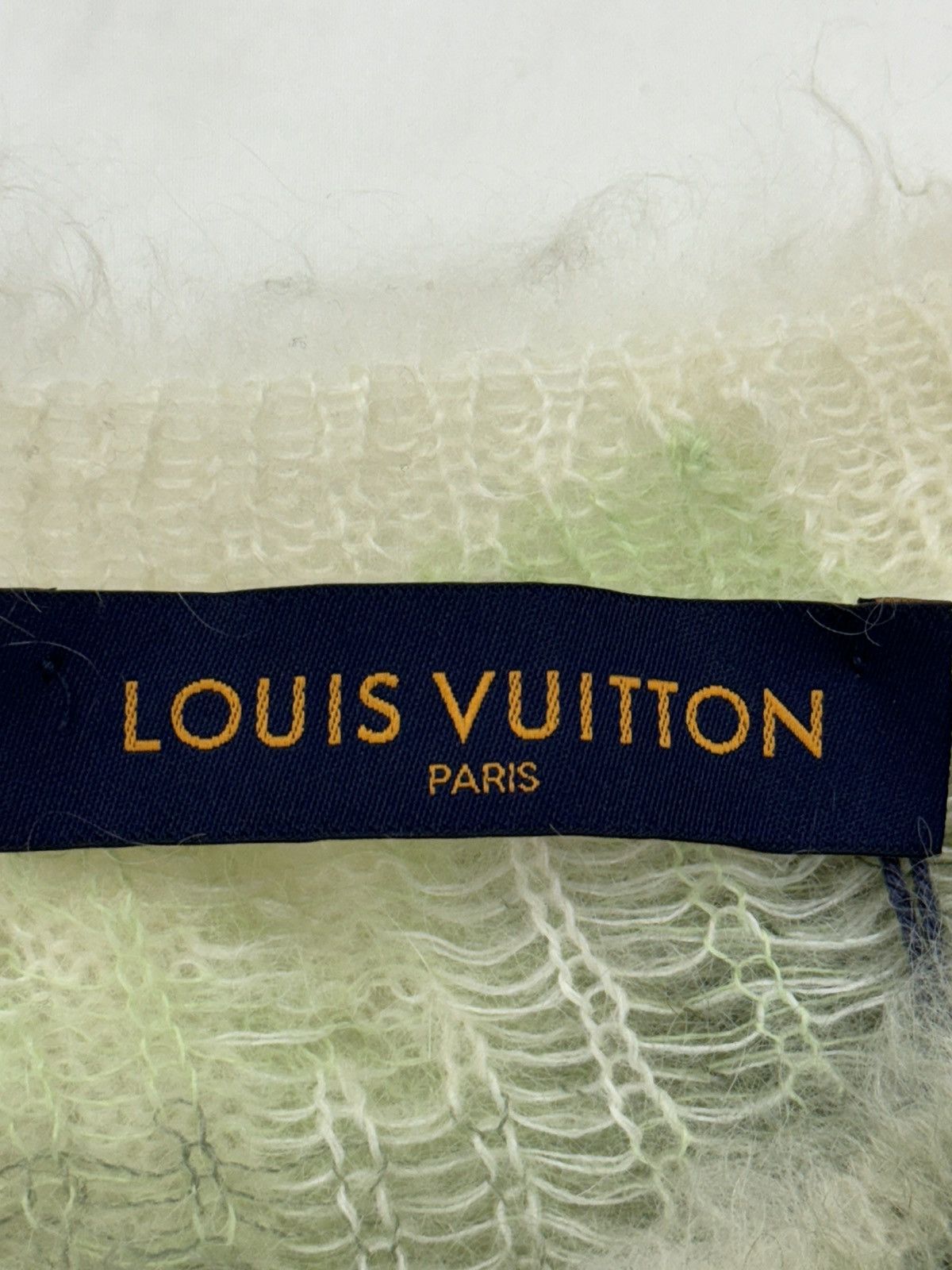 Louis Vuitton Louis Vuitton White/Green Mohair Knit Sweater Size US S / EU 44-46 / 1 - 3 Thumbnail