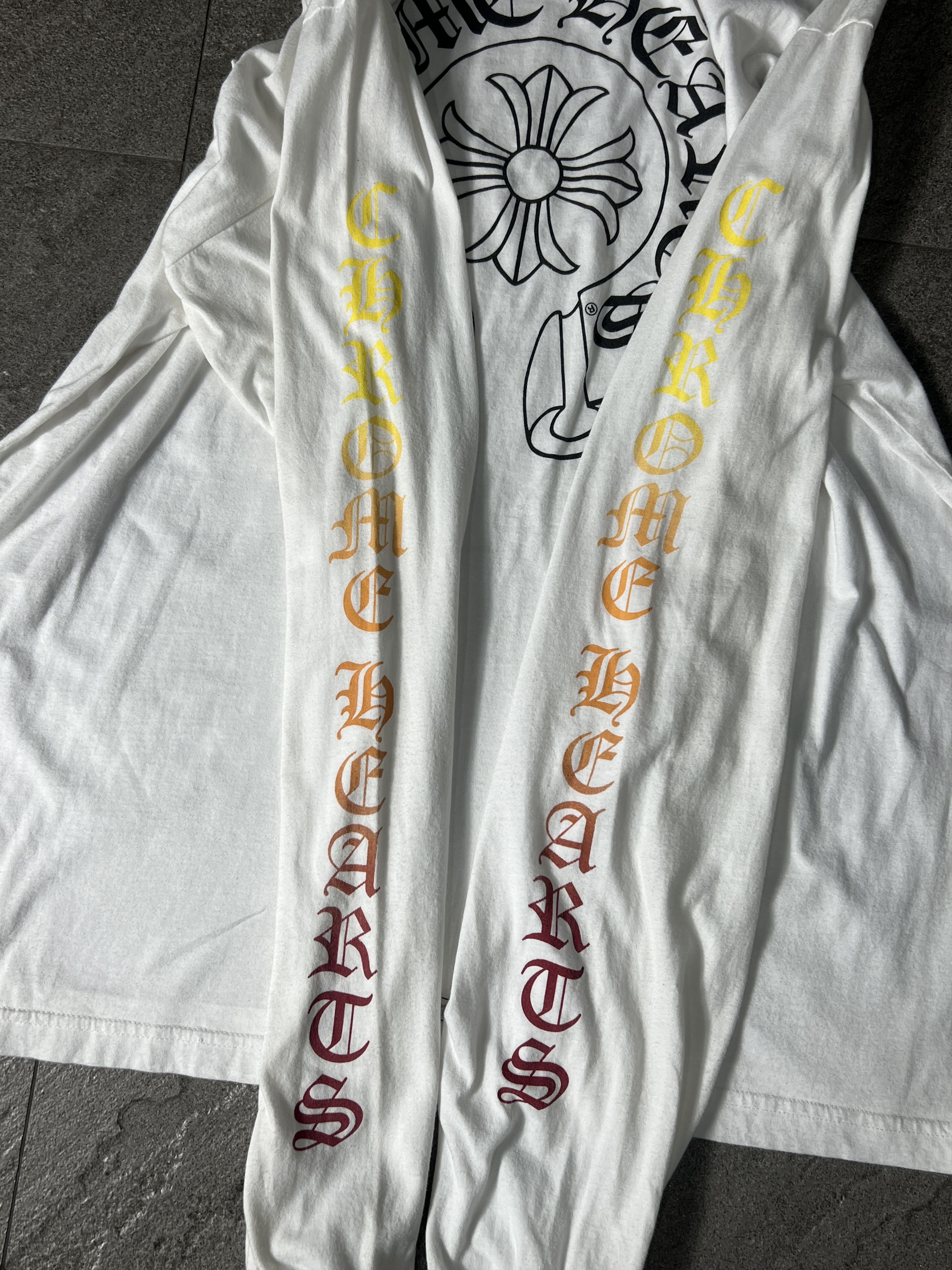 Chrome Hearts Chrome Hearts Gradient Logo L/S Tee White XL USA Size US XL / EU 56 / 4 - 3 Thumbnail