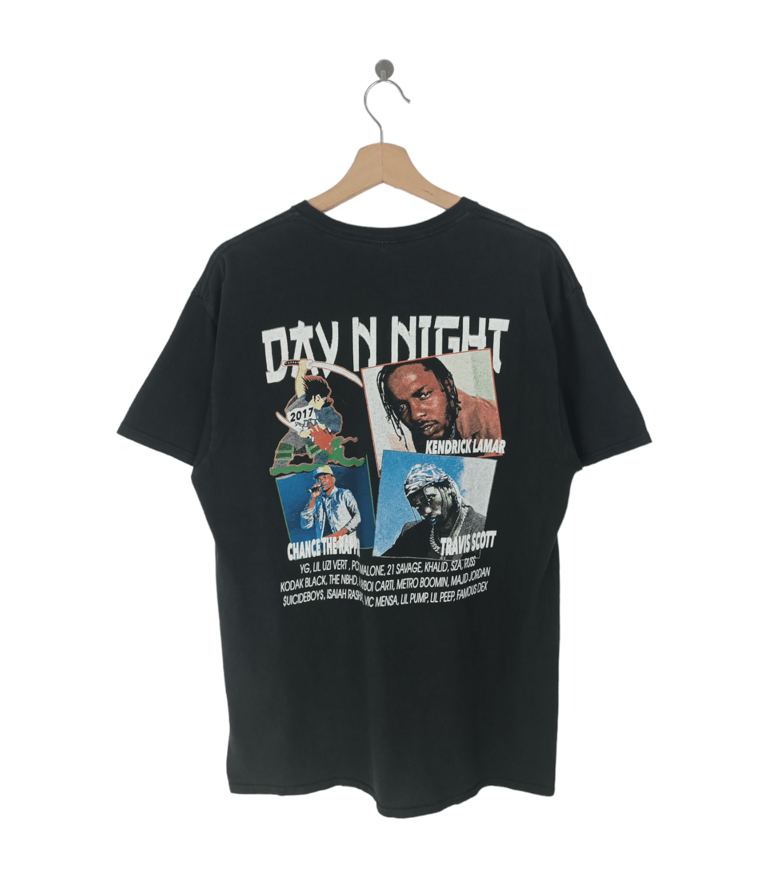 Rap Tees VINTAGE '17 DAY N NIGHT KENDRICK LAMAR TRAVIS SCOTT CHANCE Size US L / EU 52-54 / 3 - 1 Thumbnail