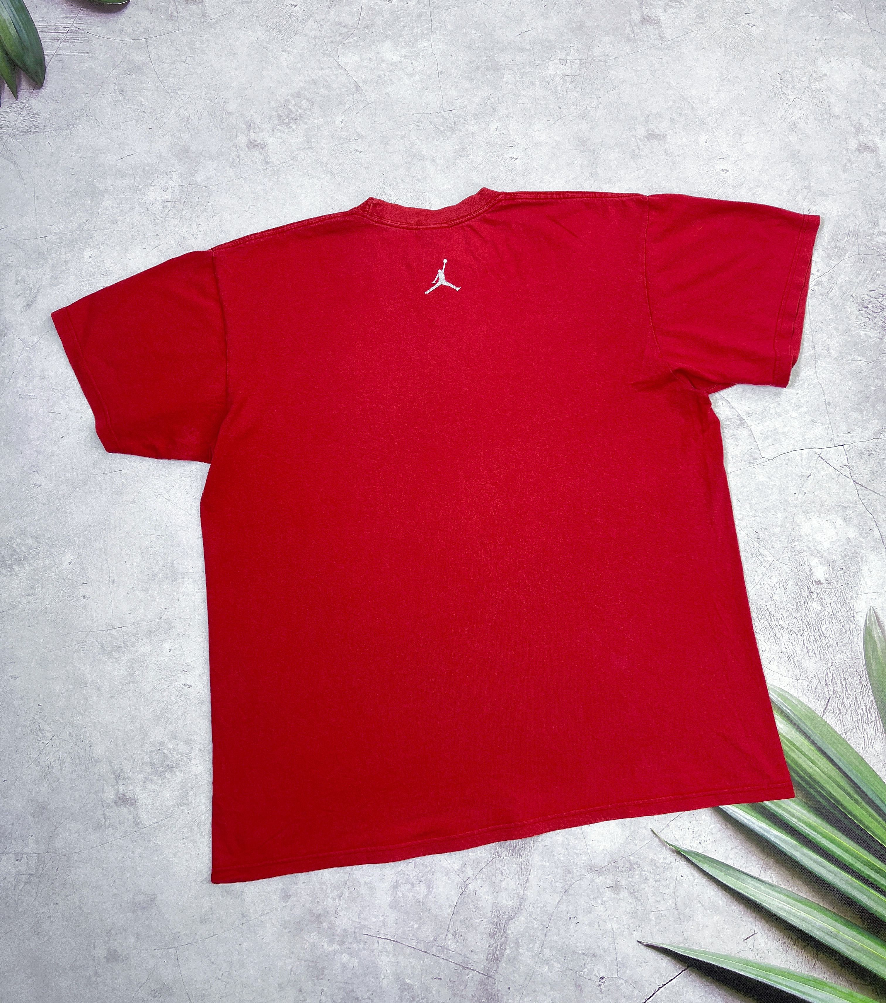 Jordan Brand × NBA × Vintage Y2K Jordan T-Shirt Shoes All Over Print Logo Size US L / EU 52-54 / 3 - 12 Thumbnail