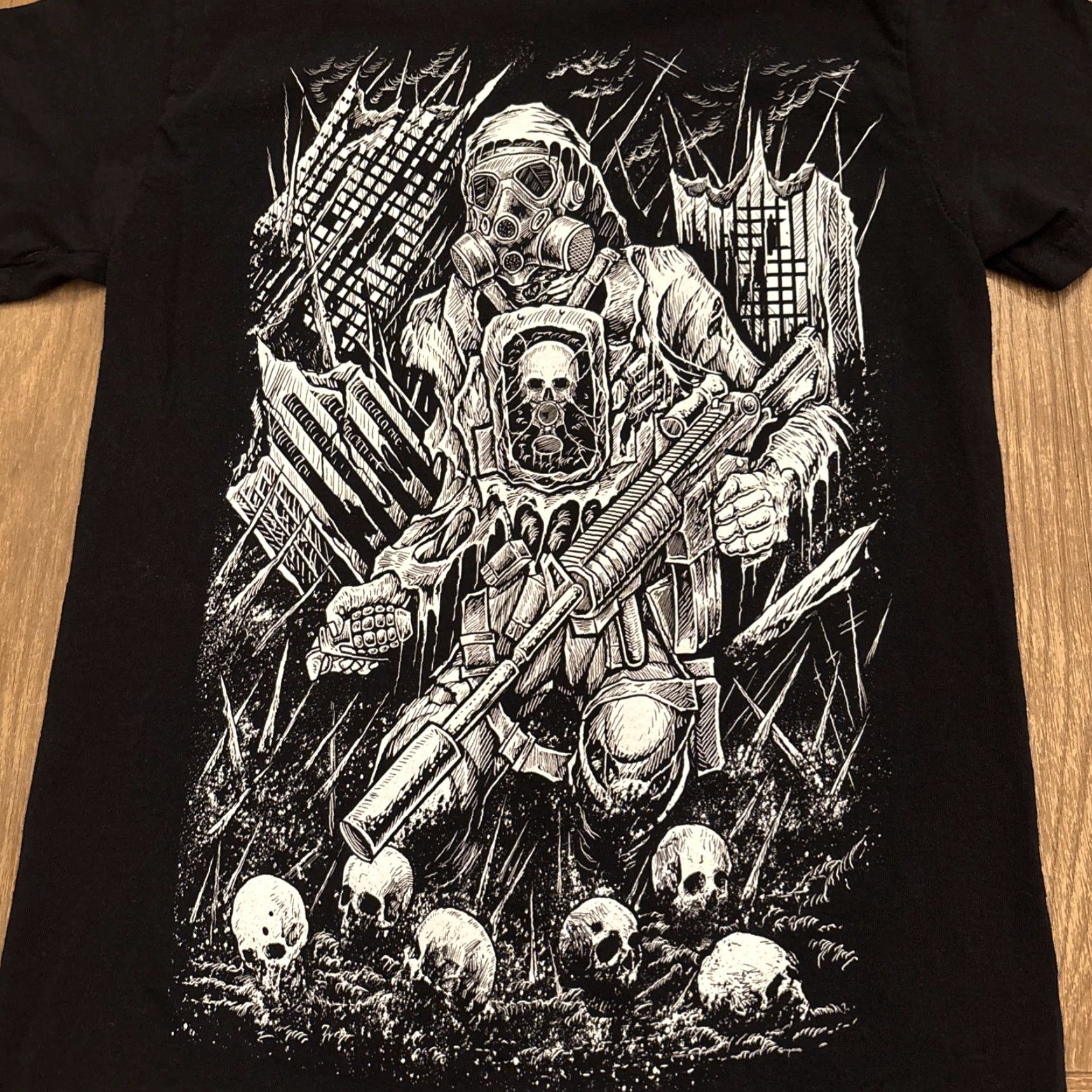Vintage VINTAGE Vampire Freaks Apocalypse Soldier Shirt Men Size S Black Gothic Horror Crew Neck Size US S / EU 44-46 / 1 - 2 Thumbnail