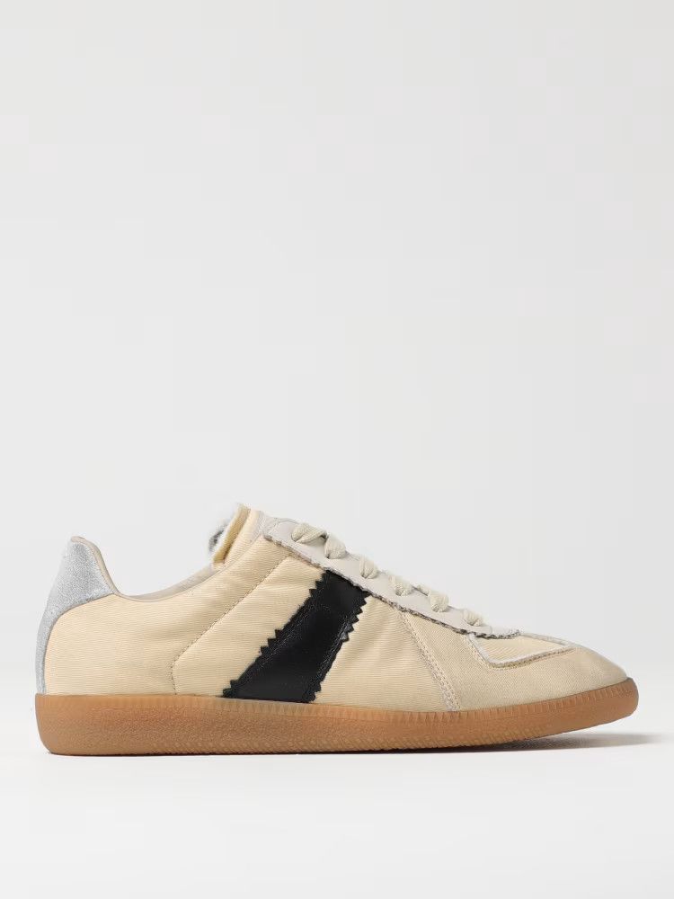 oc11z0825 Low-Top Sneakers in Black Vintage/Yellow Vintage