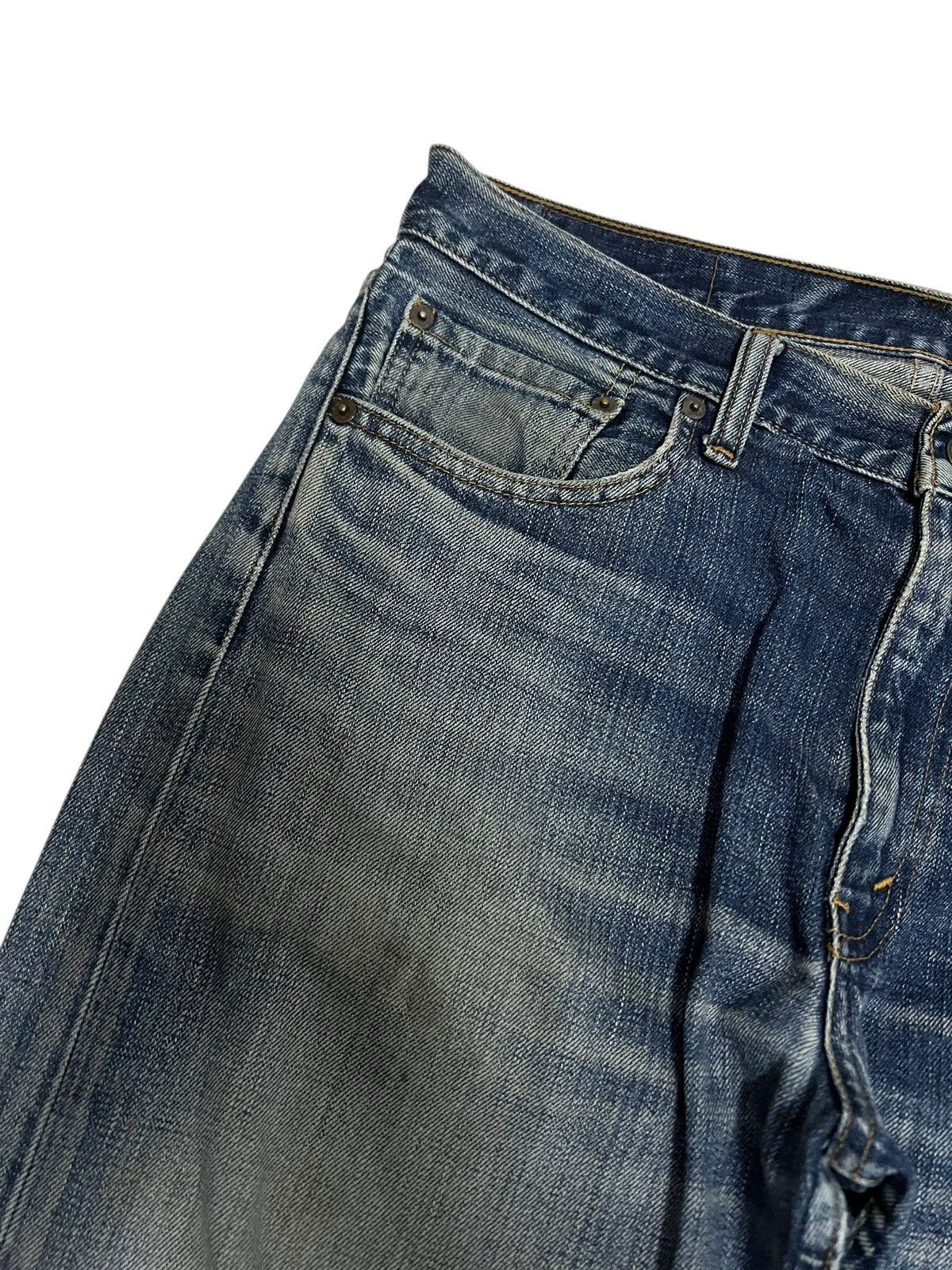Levi's Vintage Levi’s 505-03 Faded Distress Jean Size US 34 / EU 50 - 7 Thumbnail