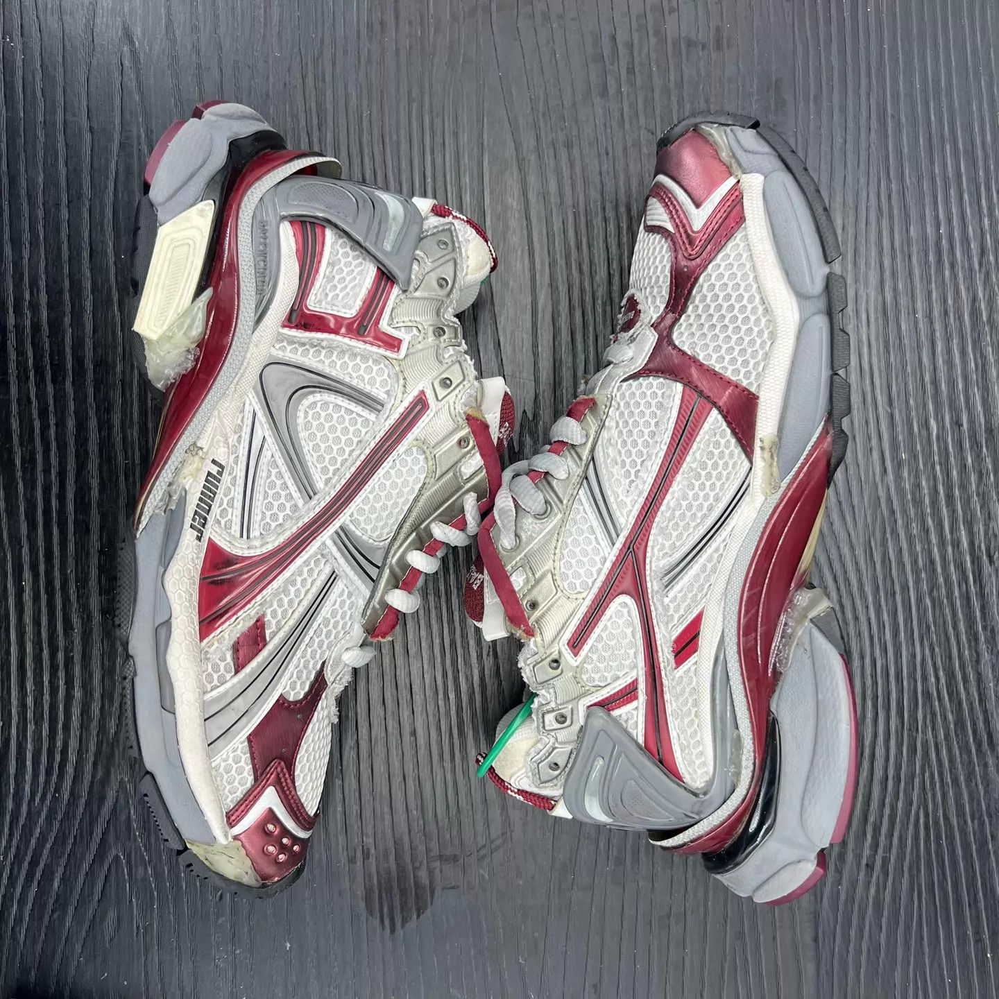 Balenciaga Balenciaga Runner White/Gray/Red 40 New Size US 7 / EU 40 - 3 Thumbnail