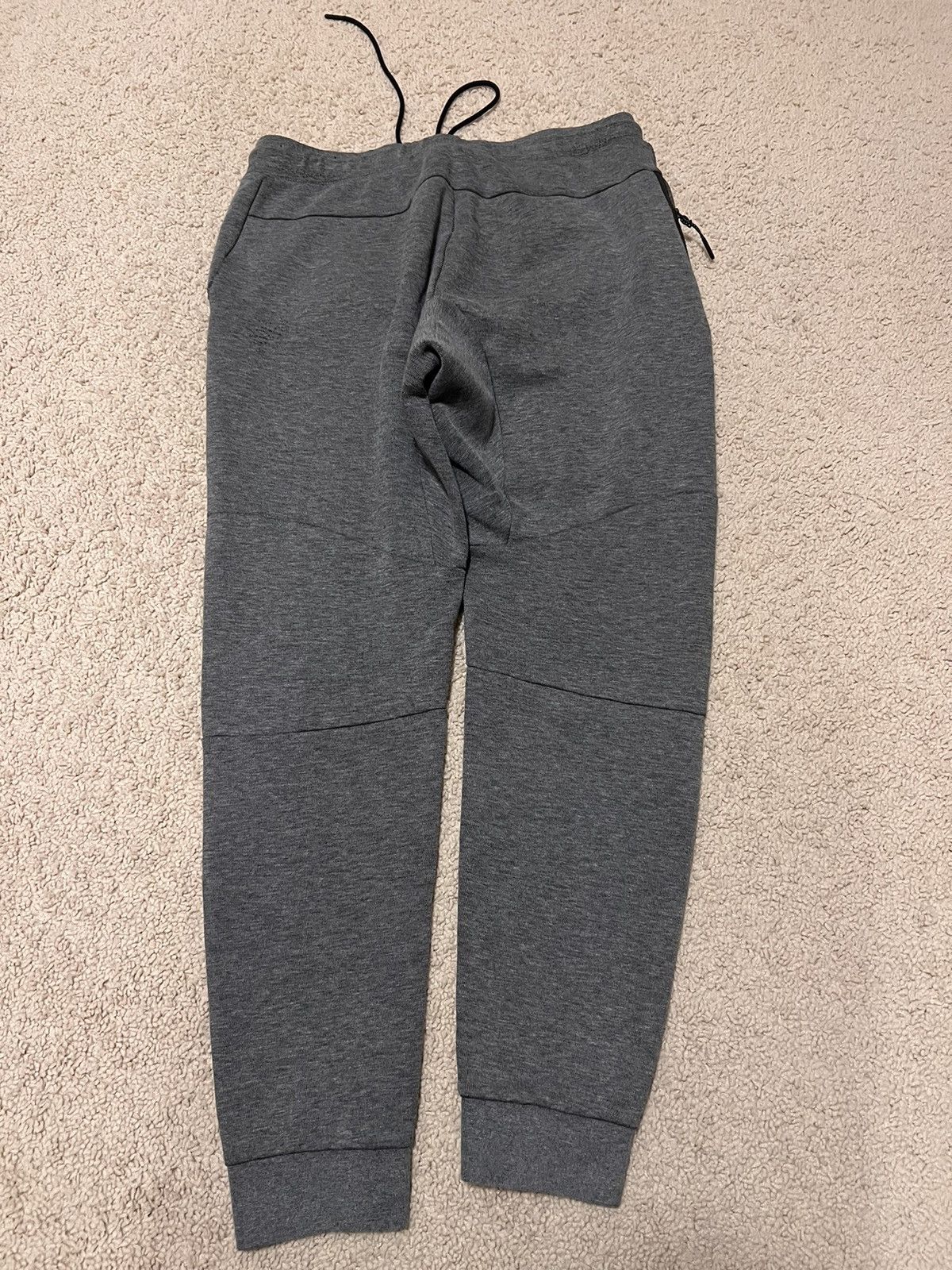 Nike Nike tech fleece joggers (1M) Size US 32 / EU 48 - 4 Thumbnail