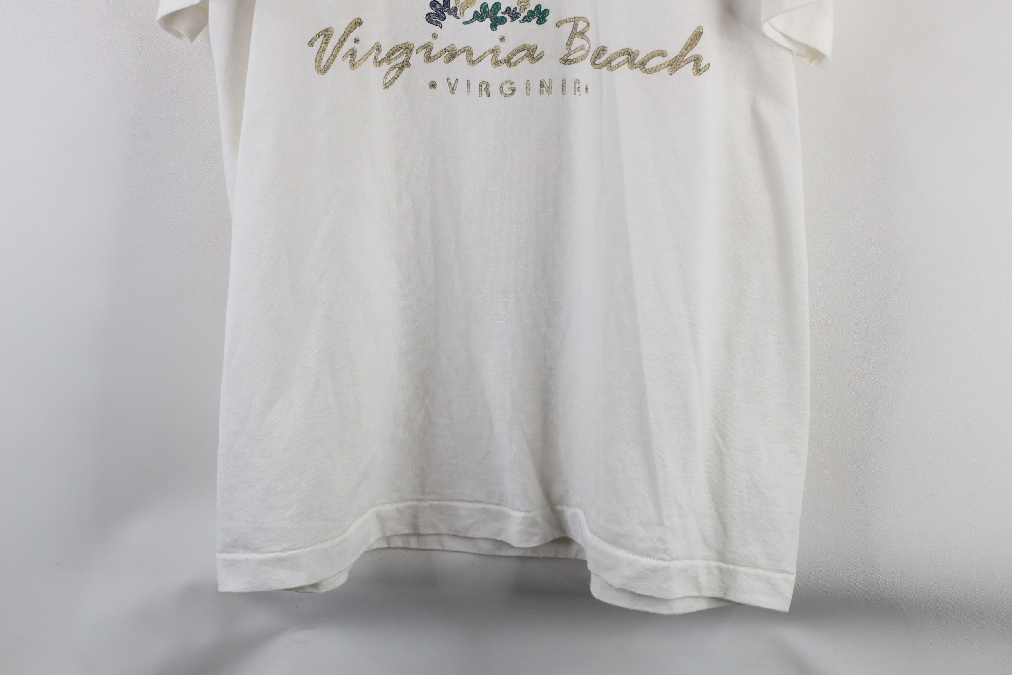 Vintage Vintage 90s Streetwear Virginia Beach Palm Tree T-Shirt USA Size US XL / EU 56 / 4 - 3 Thumbnail