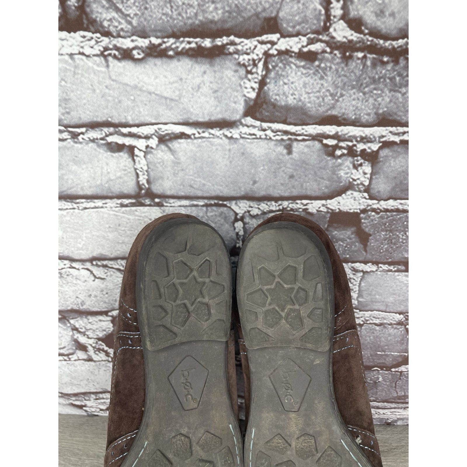 Born Born BOC Suzette Wingtips Shoes Brown Suede Blue Stitching O Size US 8.5 / IT 38.5 - 24 Thumbnail