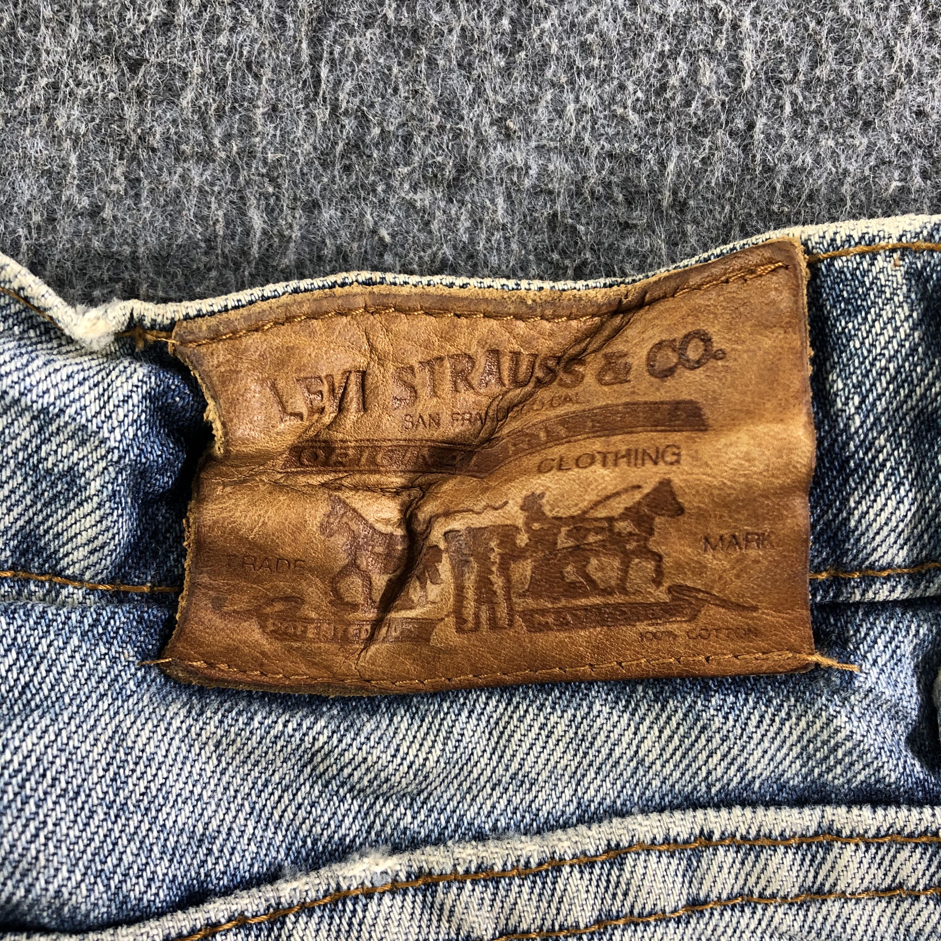 Levi's Vintage 90s Light Wash Levis Jeans-J3938 Size US 29 - 5 Thumbnail