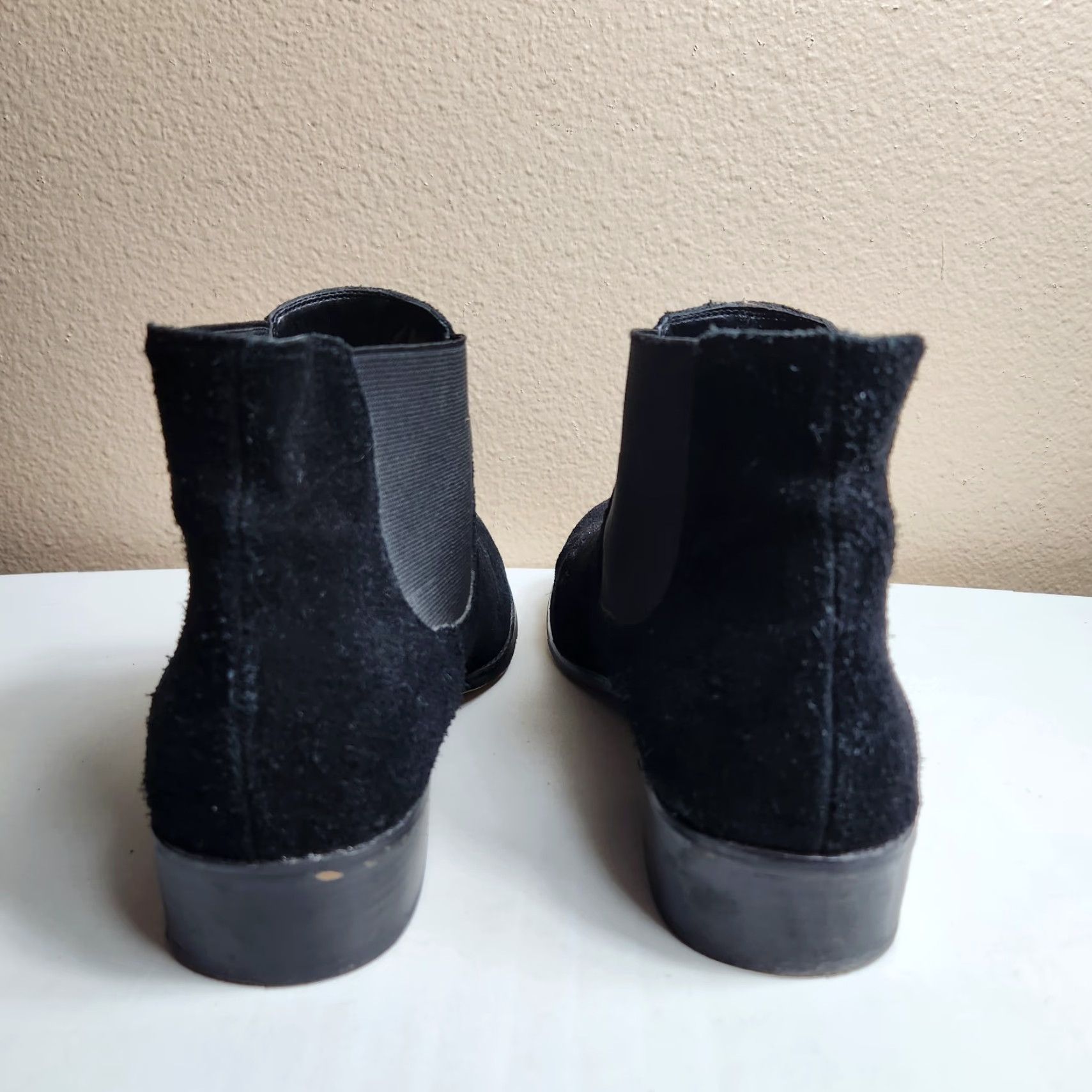 Lands' End Lands' End Black Suede Chelsea Booties |11B| Block Heel Boots Womens Chelsea Size US 11 / IT 41 - 7 Thumbnail