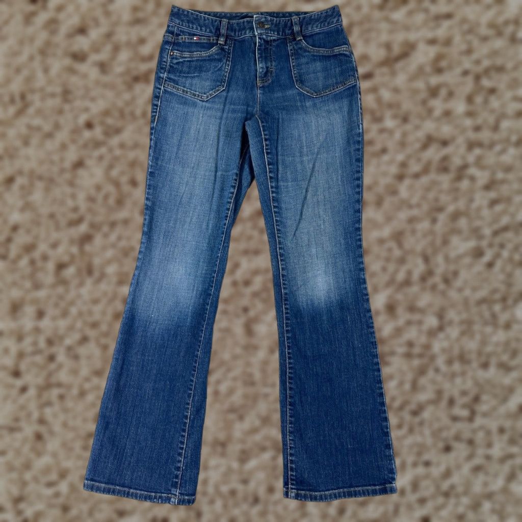 Tommy Hilfiger Tommy Hilfiger Jeans Women 4 Blue Denim Flared Leg Stretch Bootcut Pants Continental 5-Pocket Design Cotton Denim Regular Size 4 Women blue jeans Size 27" / US 4 / IT 40 - 1 Thumbnail