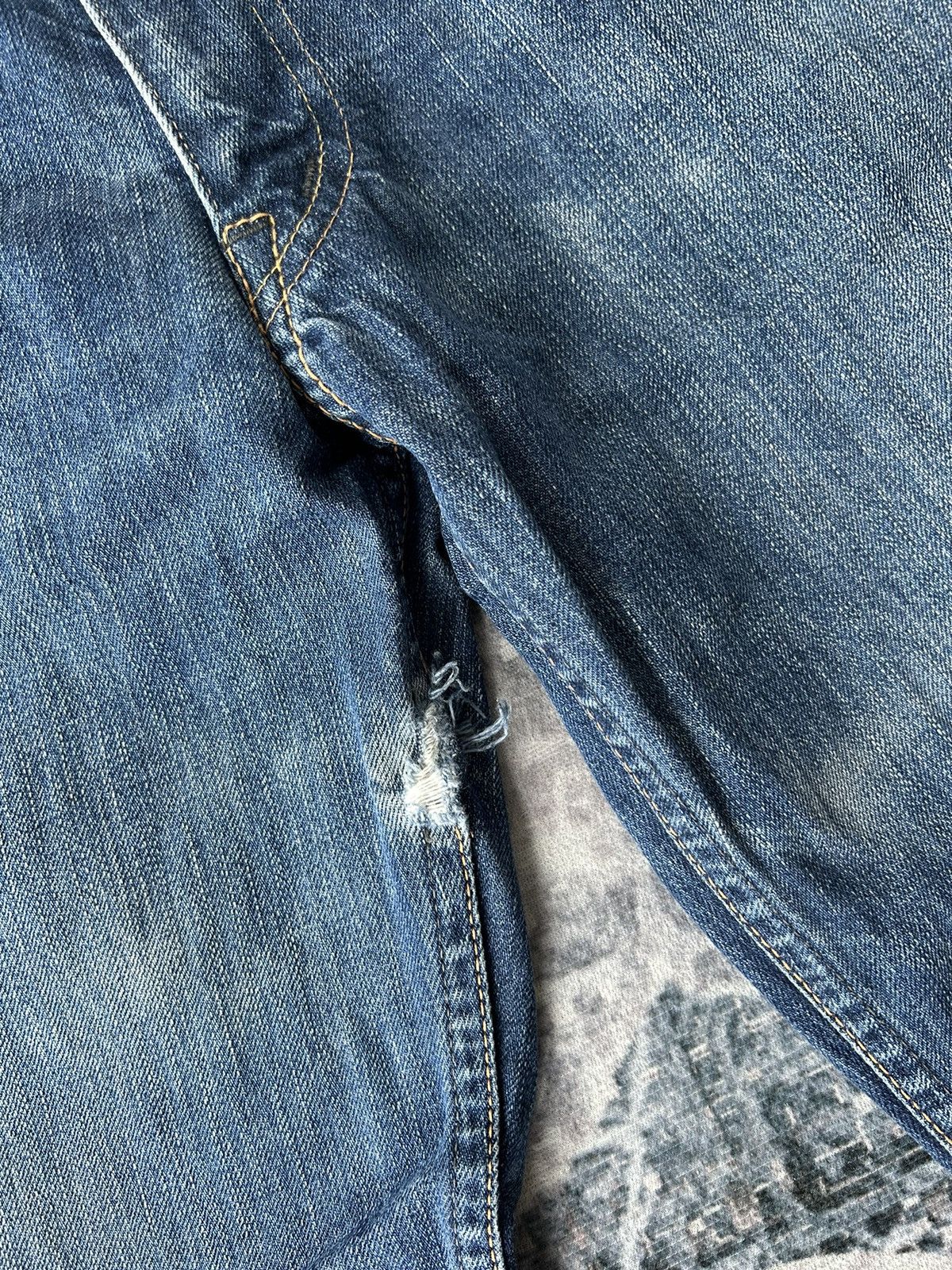 Evisu ‘2000’ Vintage Evisu Distressed Jeans Size US 30 / EU 46 - 7 Thumbnail