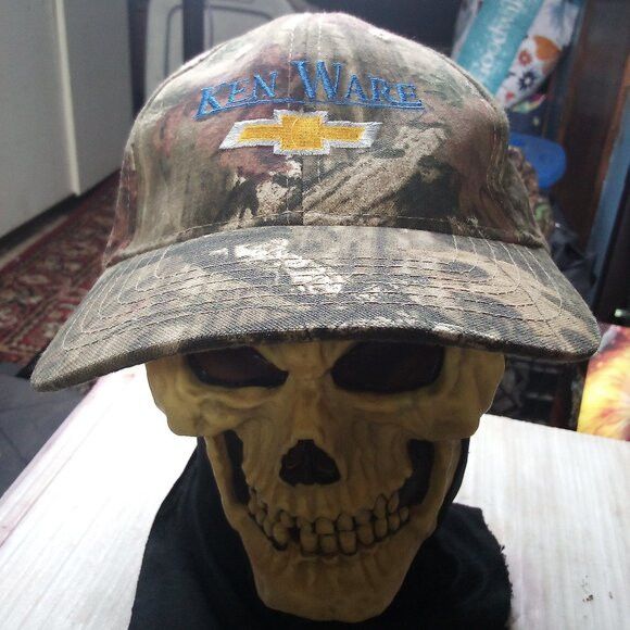 Chevrolet × Mossy Oaks NWT Mossy Oak Ken Ware Chevrolet Camouflage Snap Hat Cap Size ONE SIZE - 1 Thumbnail
