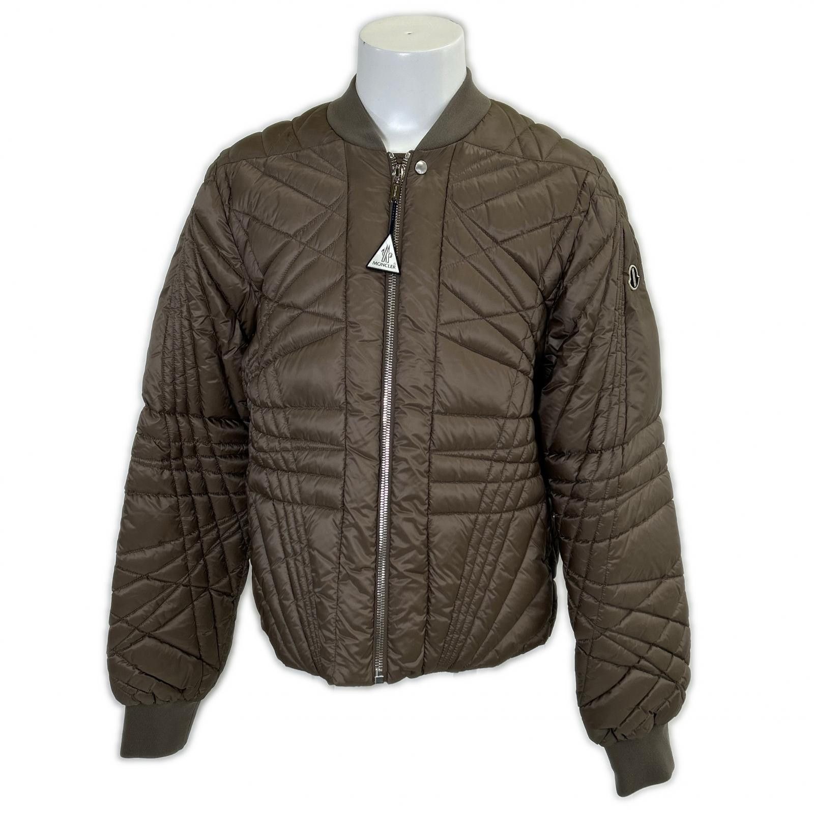 Moncler Moncler Moncler MEGAPENTA FLIGHT Down Jacket Textile Outerwear DUTY FREE for USA Size ONE SIZE - 1 Thumbnail