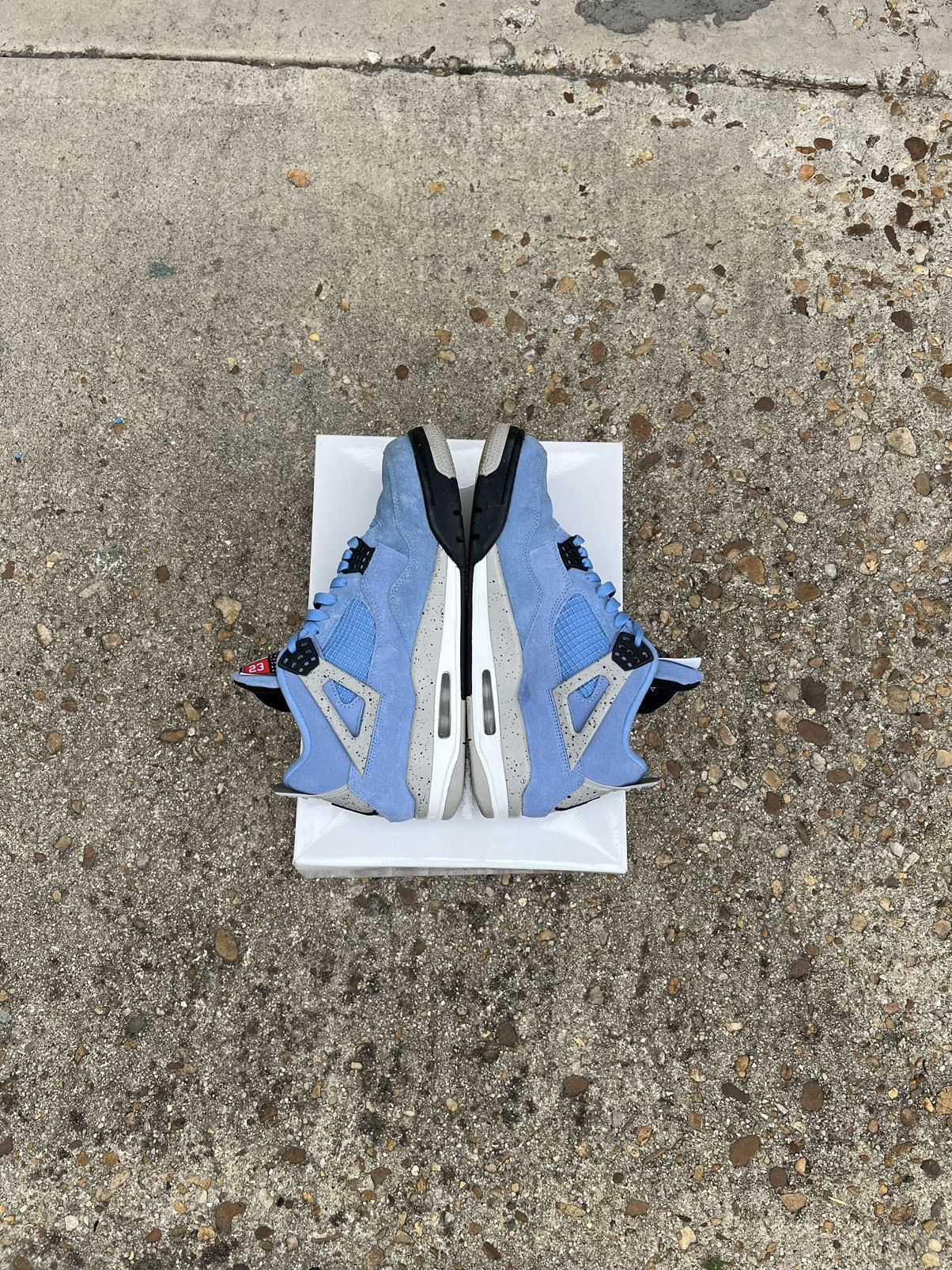 Jordan Brand Jordan 4 Retro University Blue Size US 10.5 / EU 43-44 - 5 Thumbnail