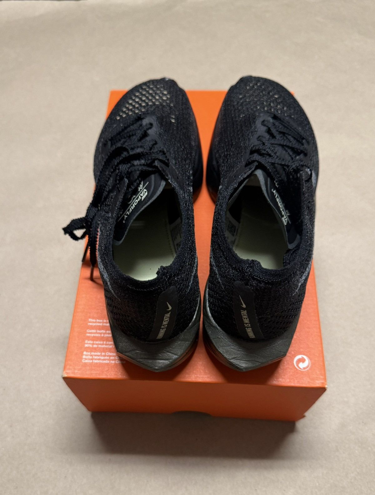 Nike Nike Zoom X Vaporfly Next 3% men’s size 7 running shoes NEW! Size US 7 / EU 40 - 4 Thumbnail
