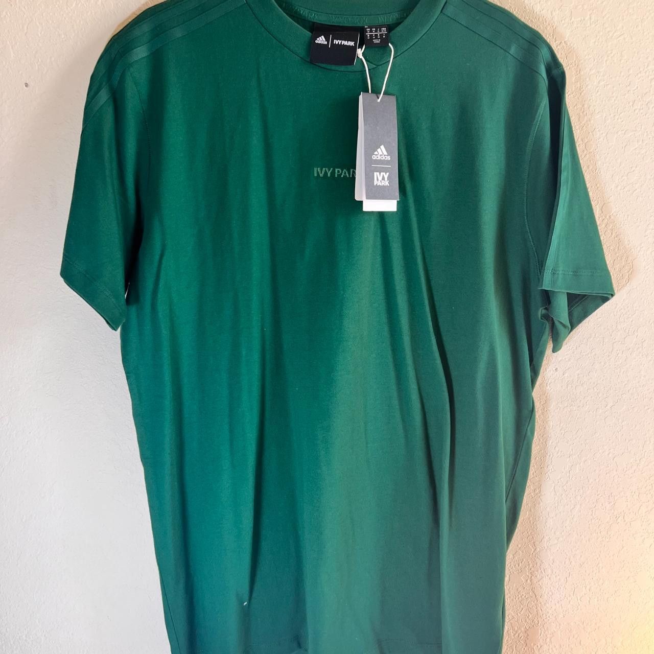 Adidas Adidas Ivy Park 3-Stripes Tee (Gender Neutral) Size US M / EU 48-50 / 2 - 1 Thumbnail