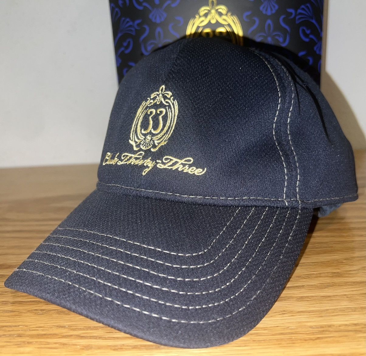 Disney Disney Retired Club 33 Hat + Gift Bag Size ONE SIZE - 2 Thumbnail