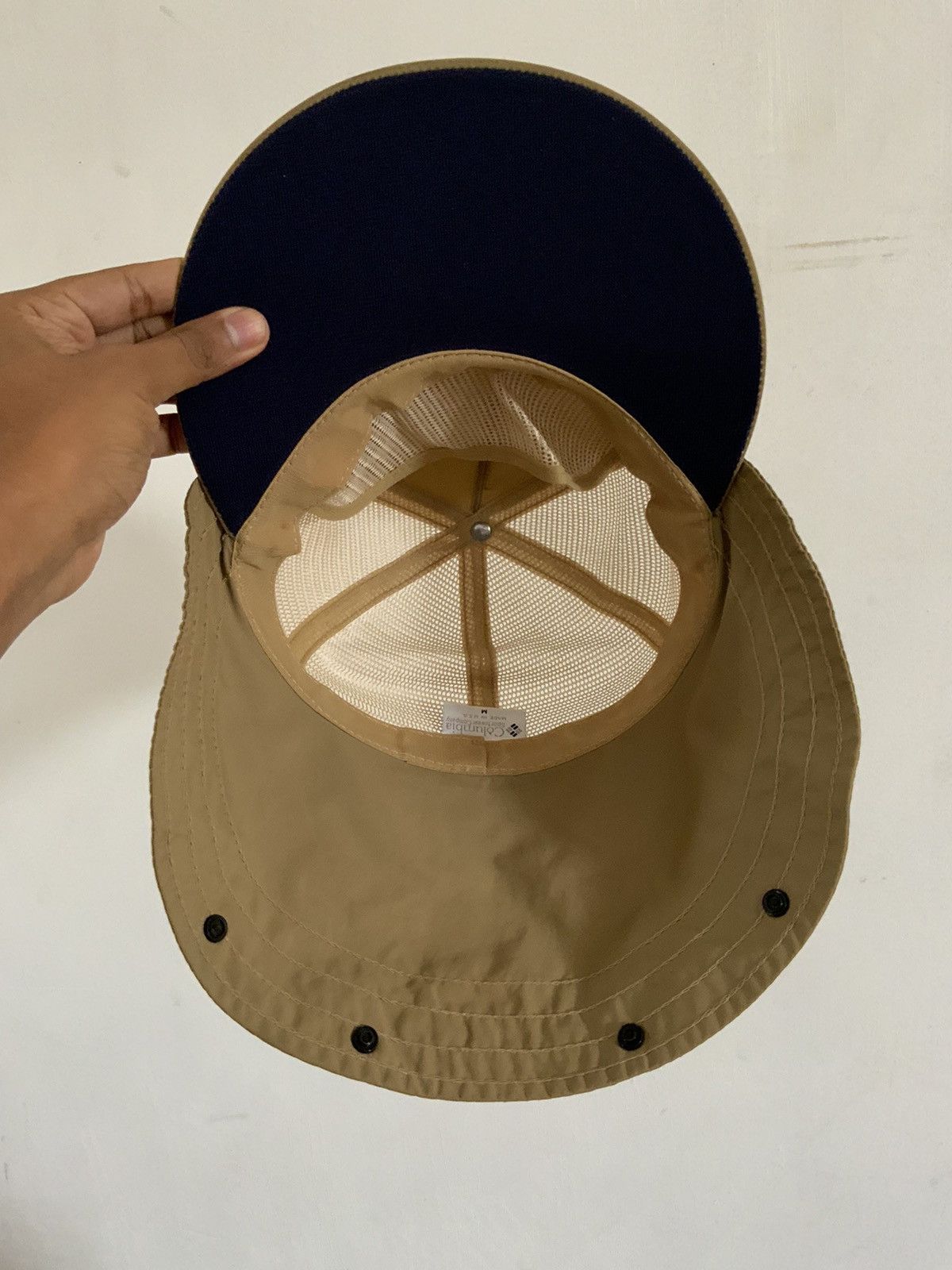 Columbia Columbia Avant Garde Outdoor Mesh Trucker hat Size ONE SIZE - 7 Thumbnail