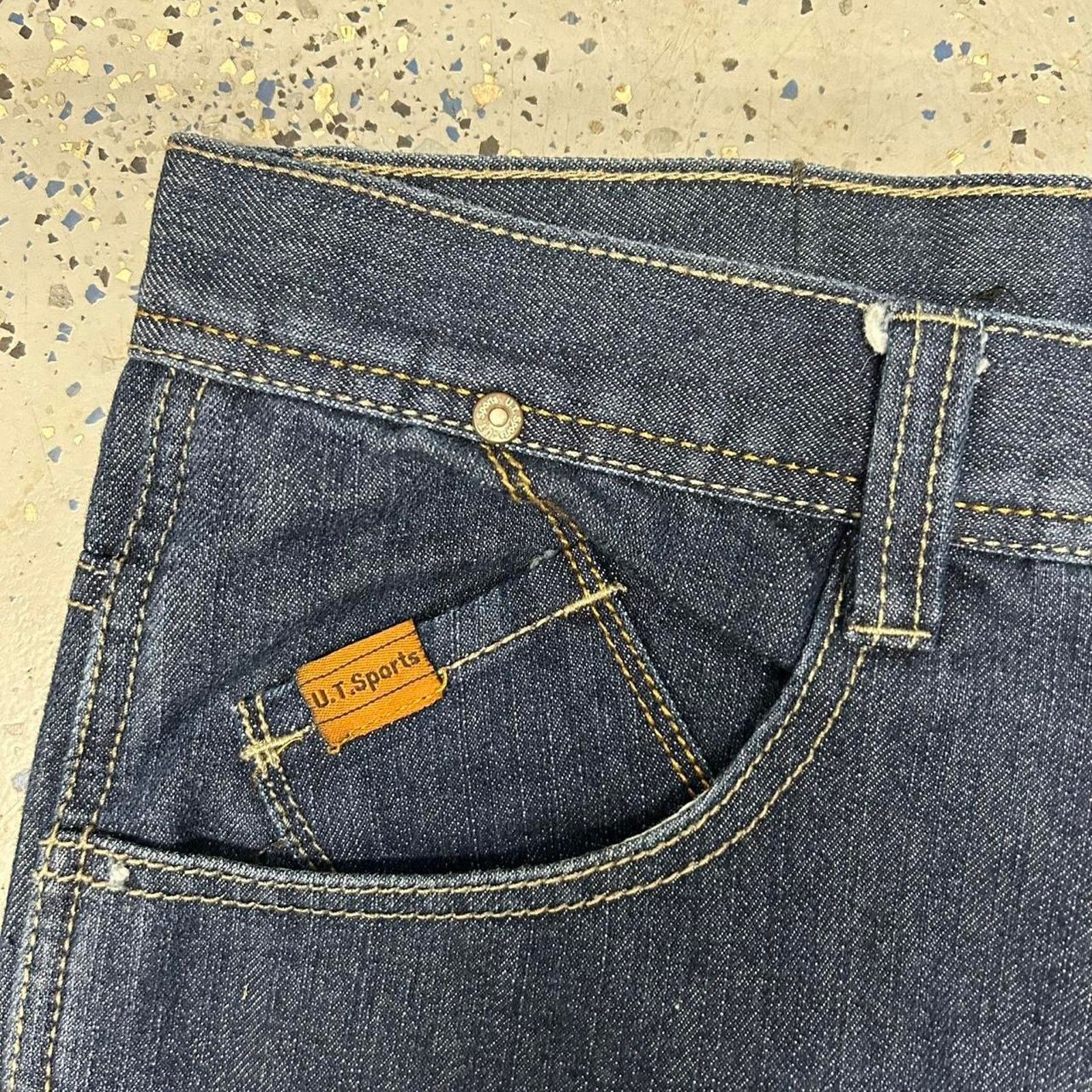 Other Y2K Dark wash UT Sports jeans with a relaxed fit Size US 36 / EU 52 - 4 Thumbnail