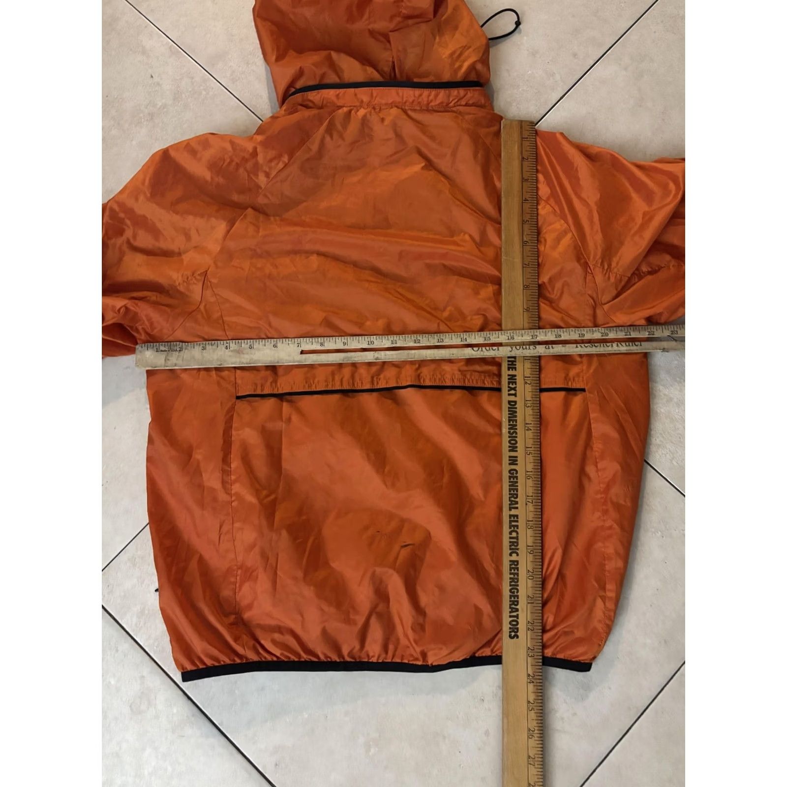 Nike Nike Jacket Mens Small Orange Hooded Running Windbreaker Full Zip Chest Pocket Size US S / EU 44-46 / 1 - 8 Thumbnail