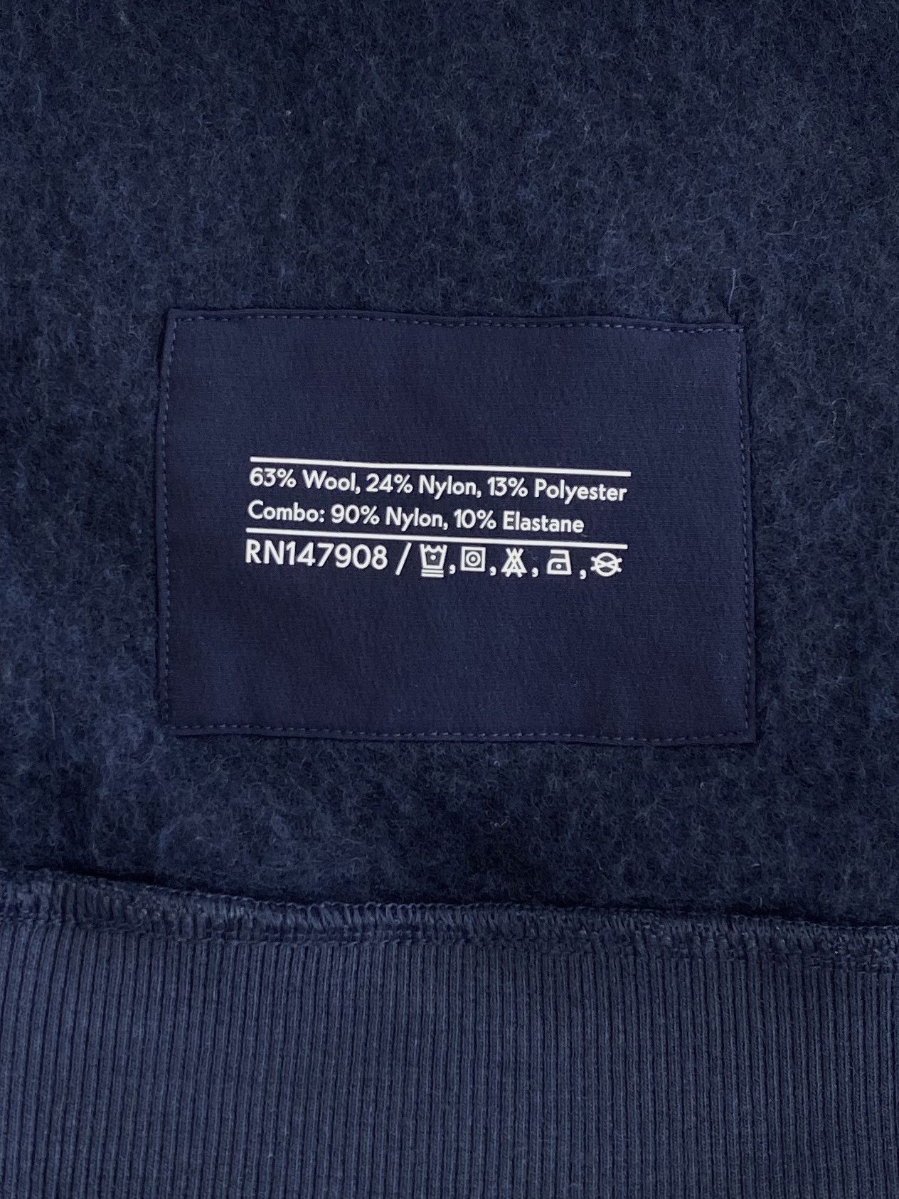 Outdoor Voices “MegaFleece Snap Up” Pullover Size US M / EU 48-50 / 2 - 6 Thumbnail