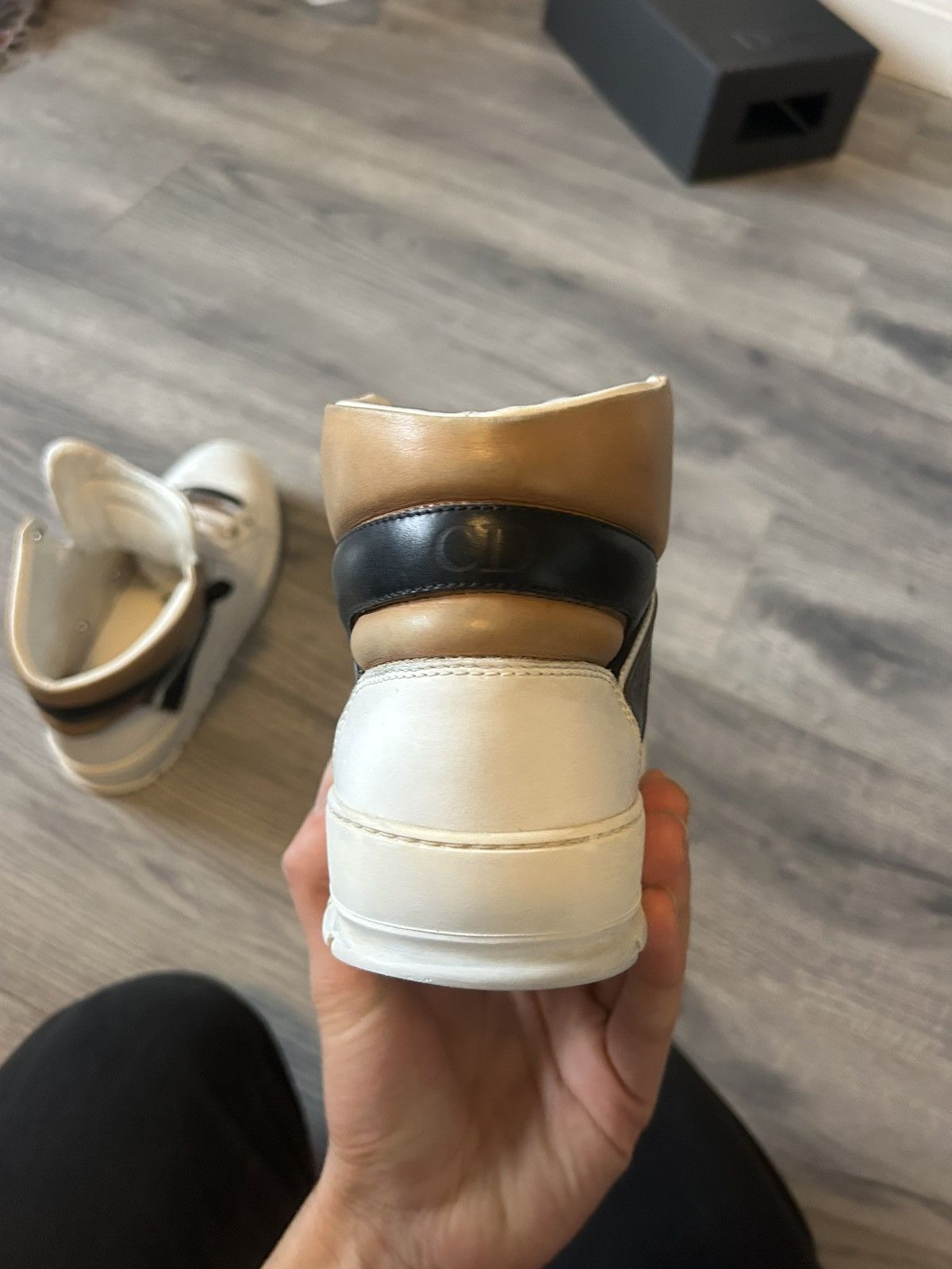 Dior Dior Homme High-Top Leather Sneakers in White and Tan Size US 8 / EU 41 - 13 Thumbnail