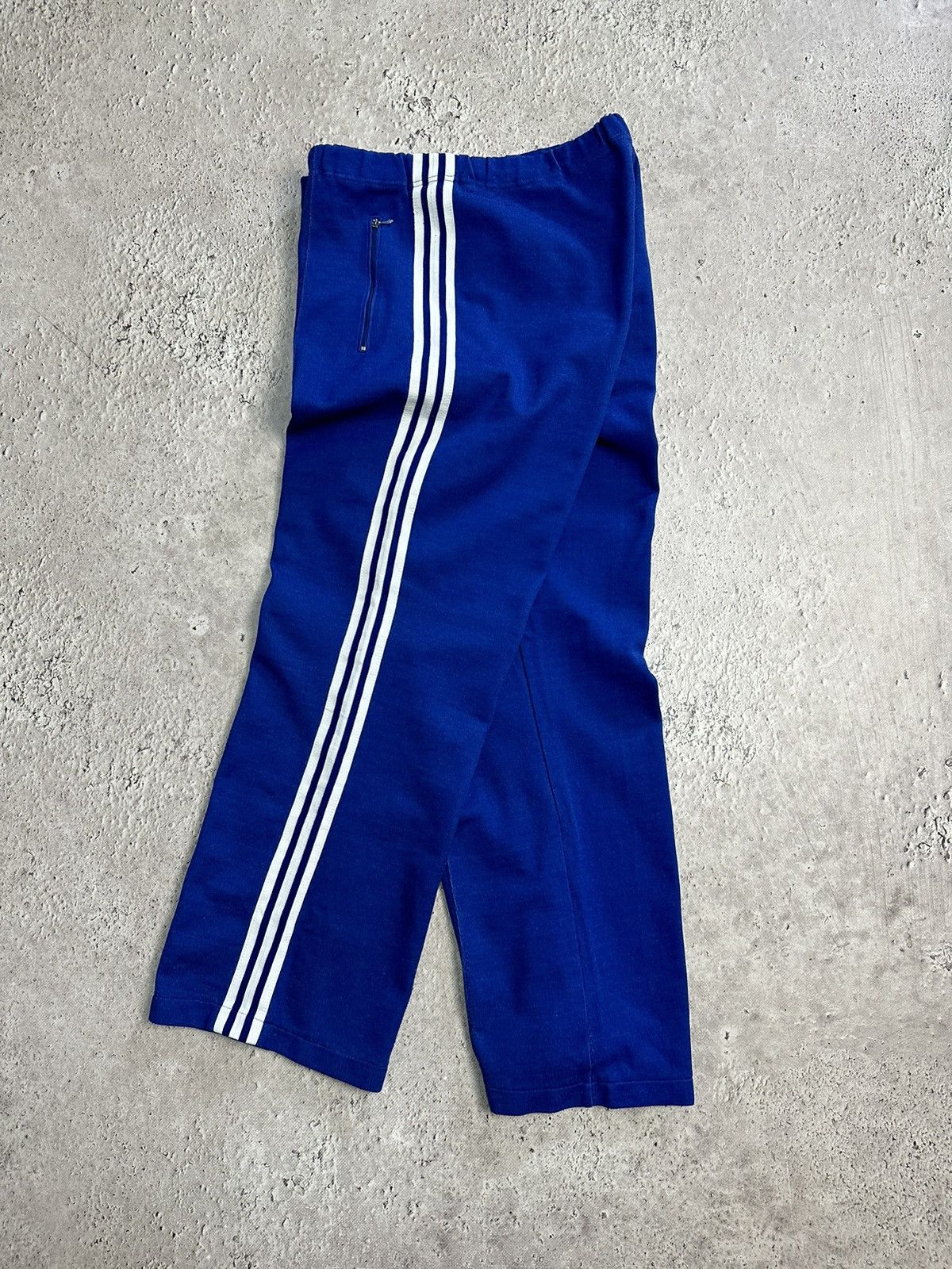 Adidas Vintage Adidas Originals Tracksuit Set Jacket Pants Y2K Size US L / EU 52-54 / 3 - 11 Thumbnail