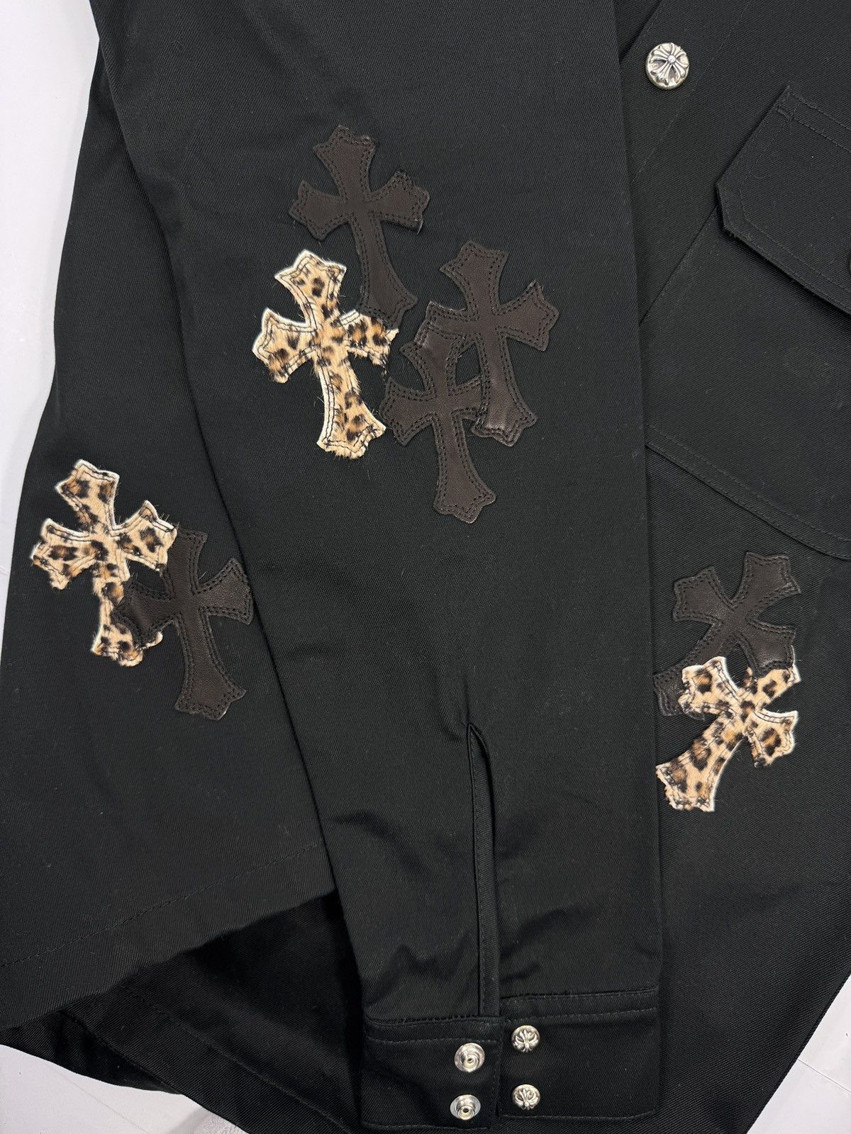 Chrome Hearts LEATHER CHEETAH CROSS PATCH SHIRT Size US M / EU 48-50 / 2 - 5 Thumbnail