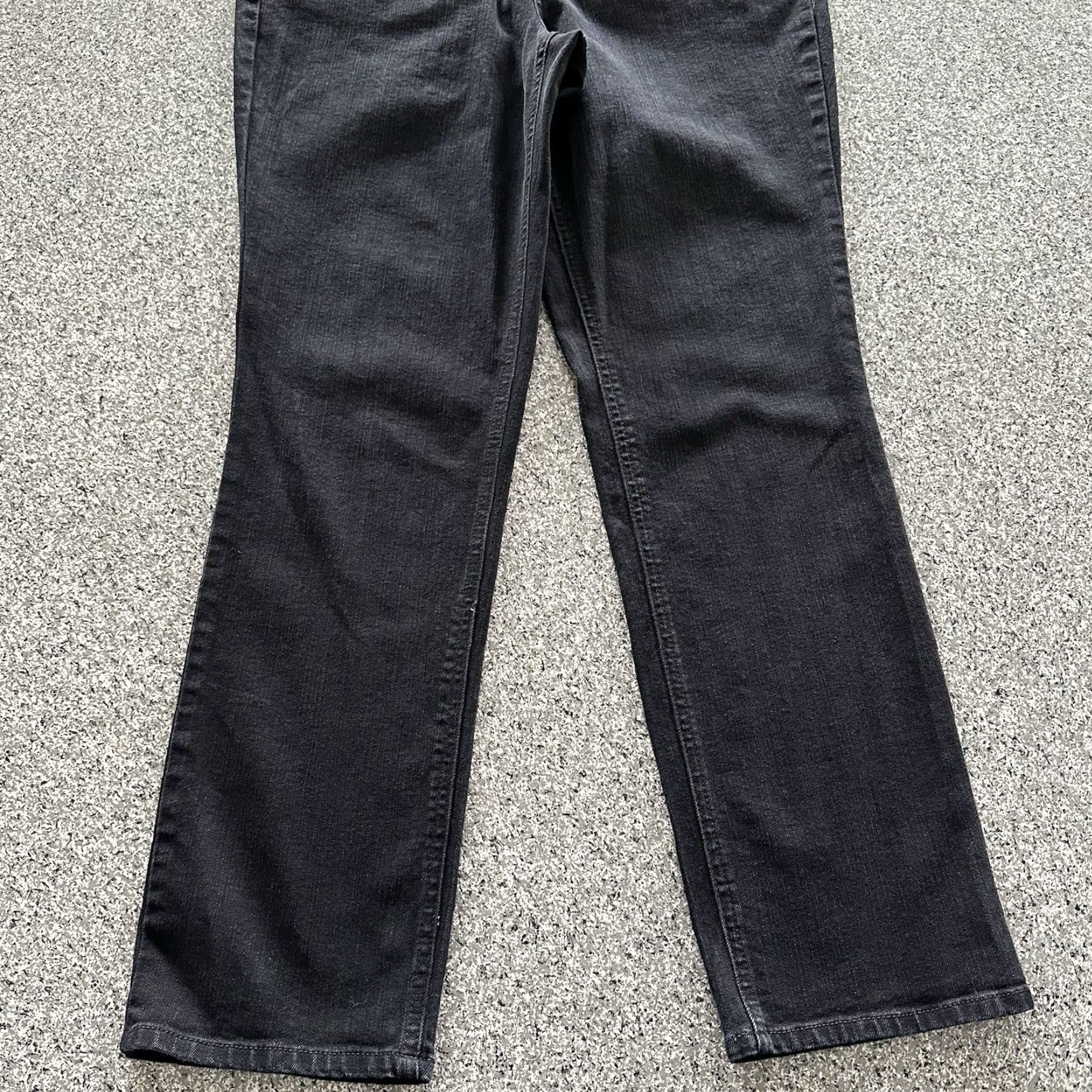 Vintage Christopher & Banks Jeans Womens 12 Slim Straight Black Denim 33x30 5-Pocket Stretch (Regular) Adults Womens Size 24" / US 00 / IT 34 - 3 Thumbnail