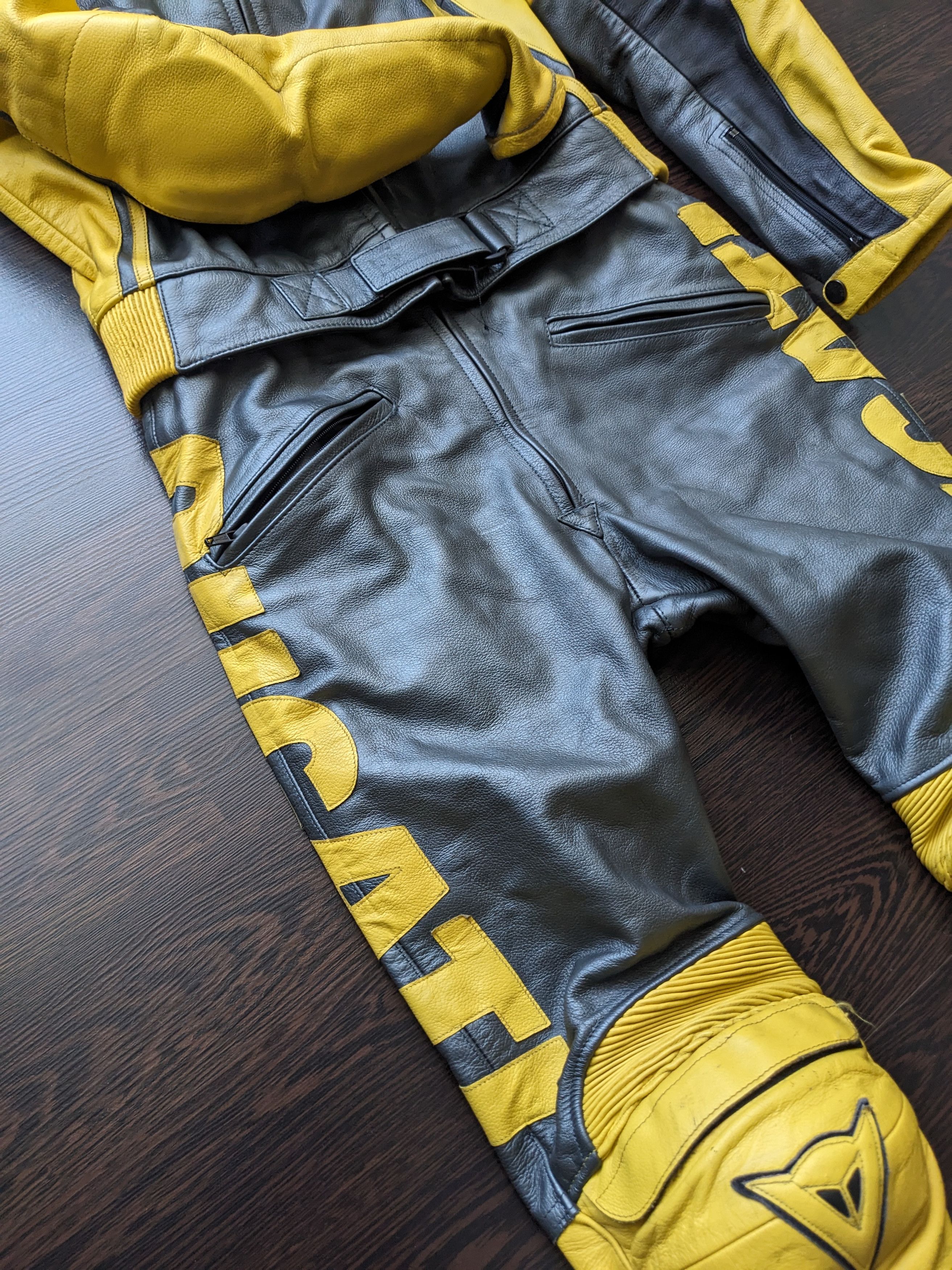 Dainese × Vintage Dainese Ducati Stripe 2 piece Suit Leather Moto Vintage 46 Size S / US 4 / IT 40 - 25 Thumbnail