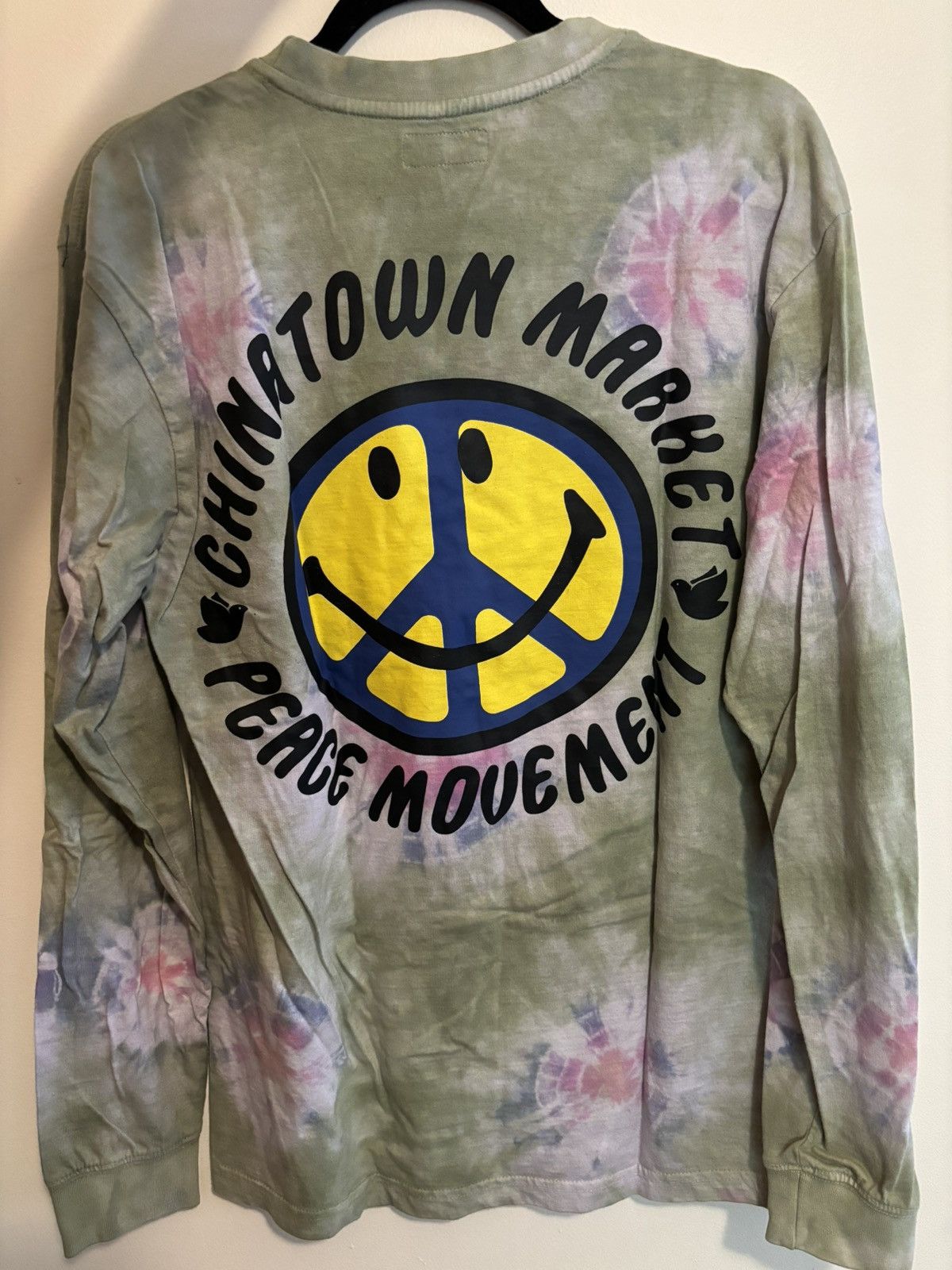 Market Green Tye Dye Smiley Peace Longsleeve Size US M / EU 48-50 / 2 - 2 Thumbnail