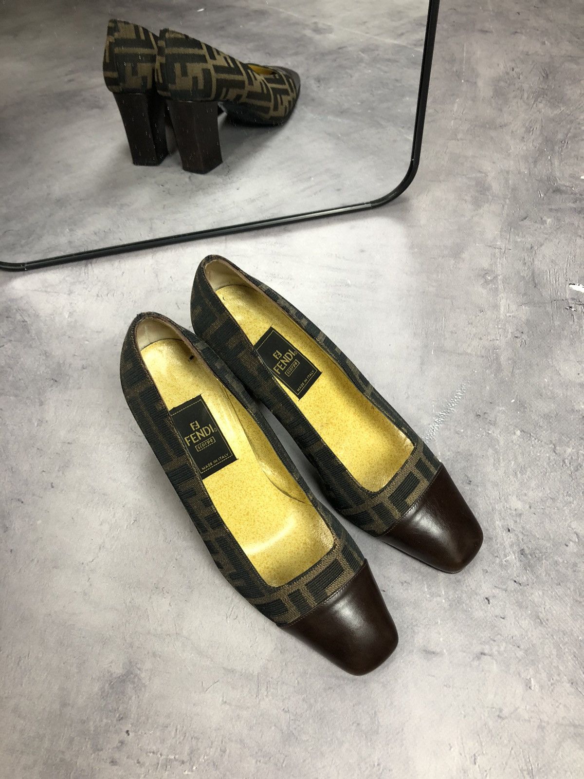 Fendi × Vintage FENDI heel pumps Zucca Canvas Leather Black FF logo 36 Size US 6 / IT 36 - 1 Thumbnail
