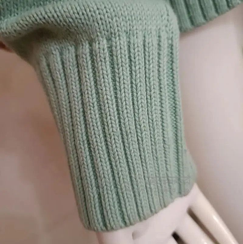 AMI AMI Green Cotton Women's Cardigan . Size M / US 6-8 / IT 42-44 - 3 Thumbnail