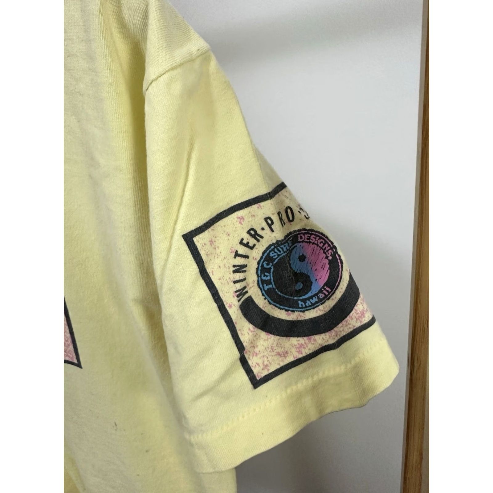 Vintage VTG 80s T&C Town And Country Ying Yang Winter Pro Series Surf T-Shirt Size L Yellow Mens Shirt Size US L / EU 52-54 / 3 - 5 Thumbnail