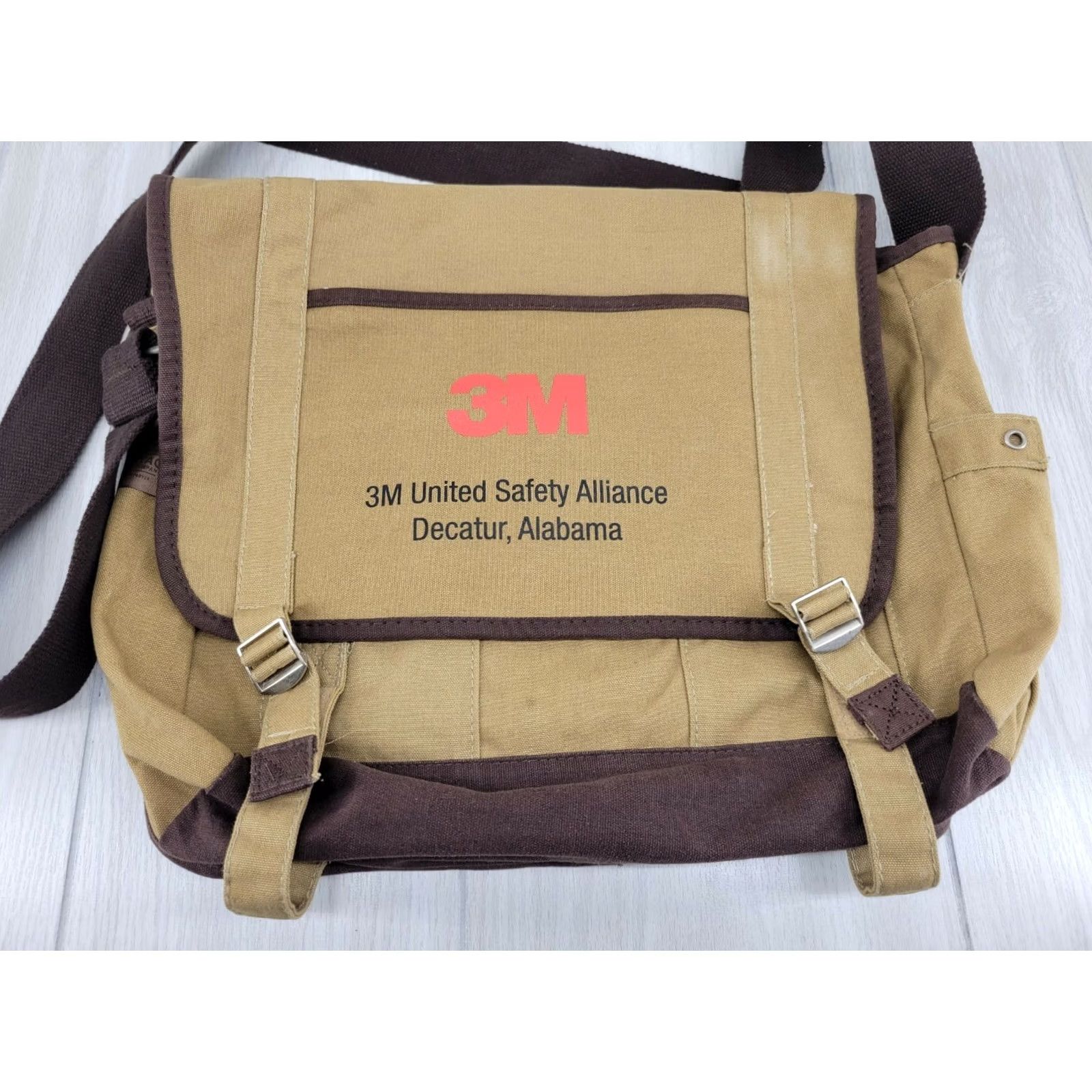 Vintage Heritage Supply Company Laptop Shoulder Bag Tan 3M Safety Alabama Bag, Brown, Large, Men, Crossbody, Casual Travel Workwear Size ONE SIZE - 3 Thumbnail