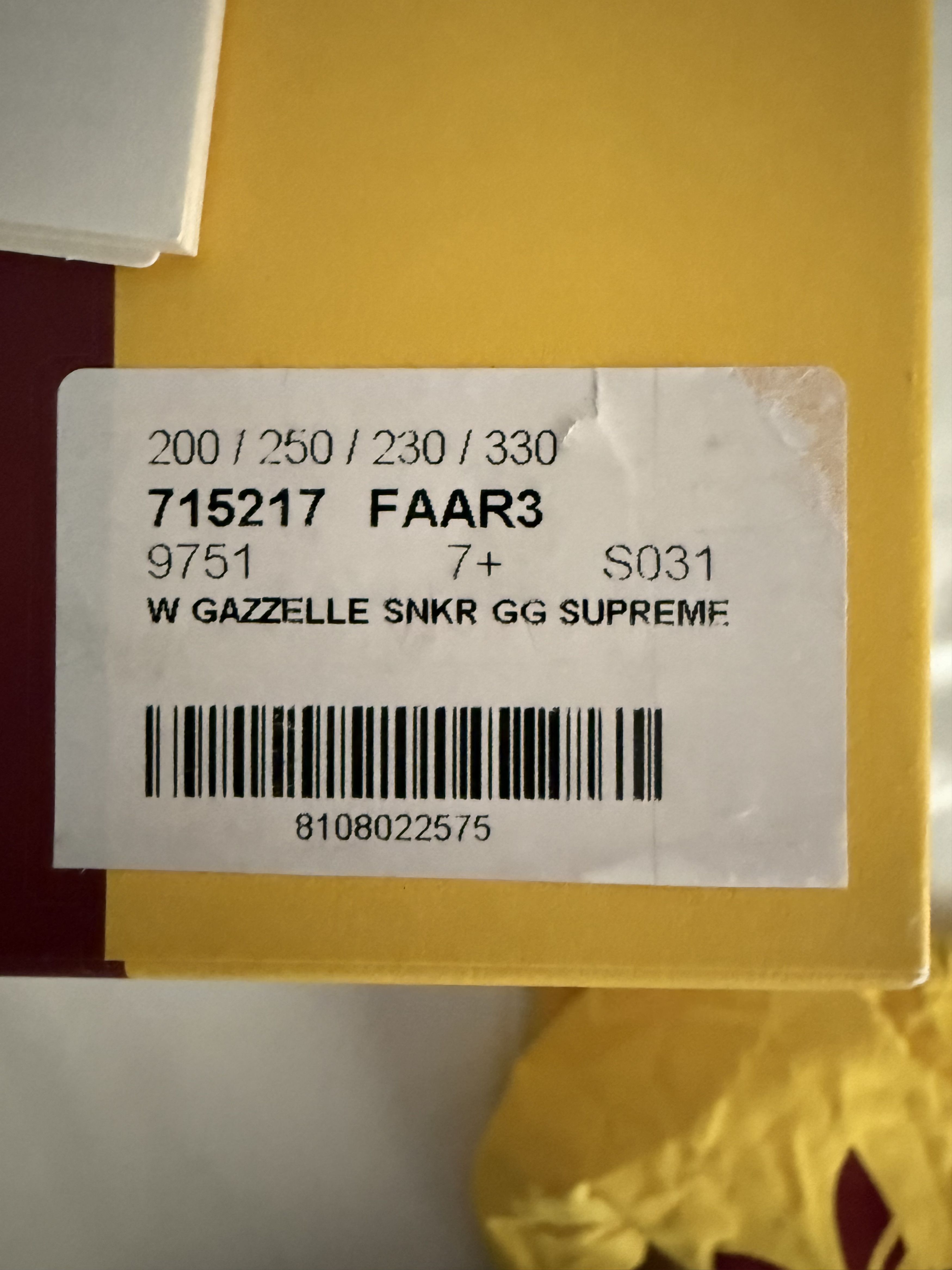 Gucci Gucci x Adidas Gazzelle GG Supreme Size US 9 / EU 42 - 15 Thumbnail