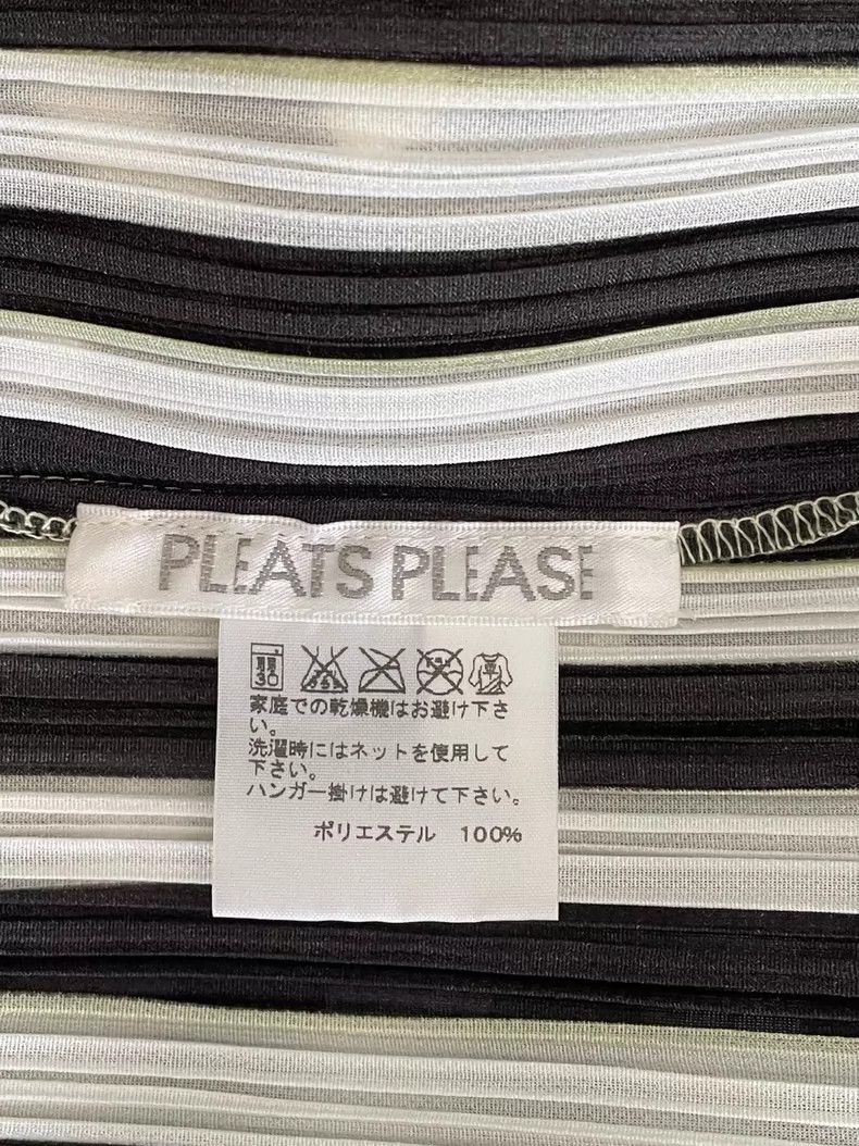 Issey Miyake Issey Miyake size:one size Black and white pleated zebra c Size XS / US 0-2 / IT 36-38 - 6 Thumbnail