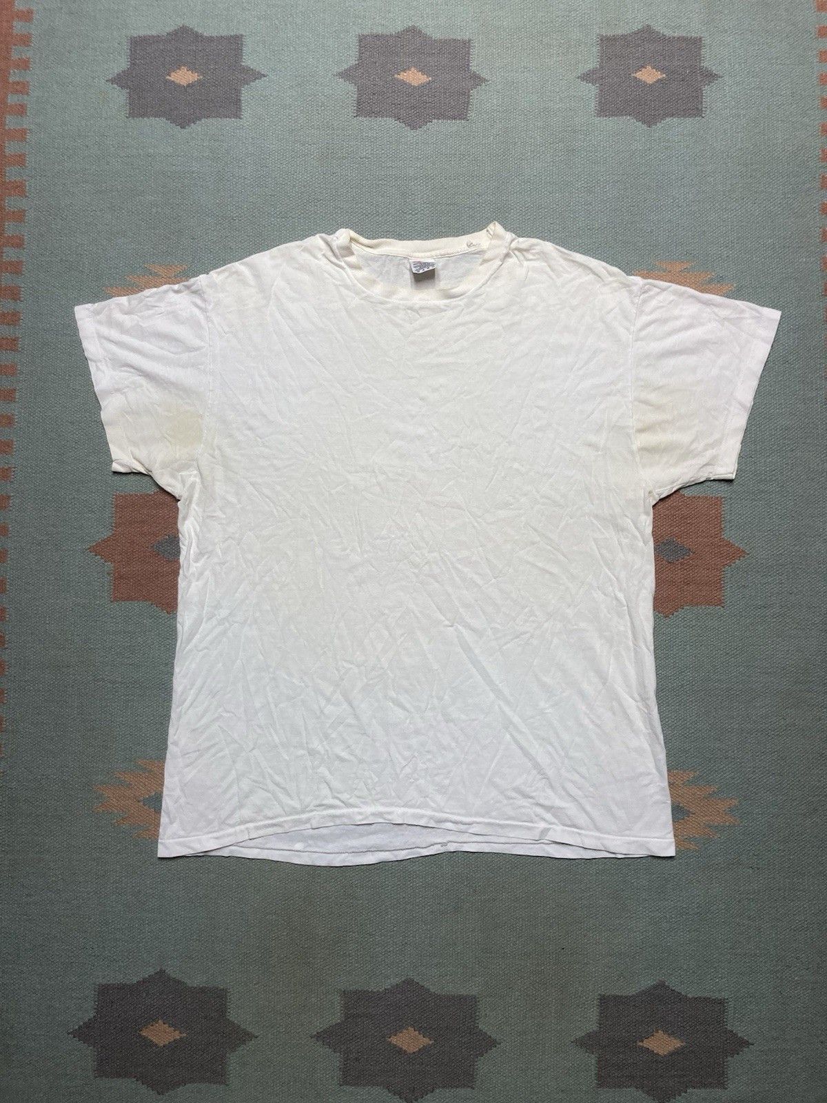 Vintage Vtg blank white t shirt Hanes soft cotton single stitch XL Size US XL / EU 56 / 4 - 1 Thumbnail