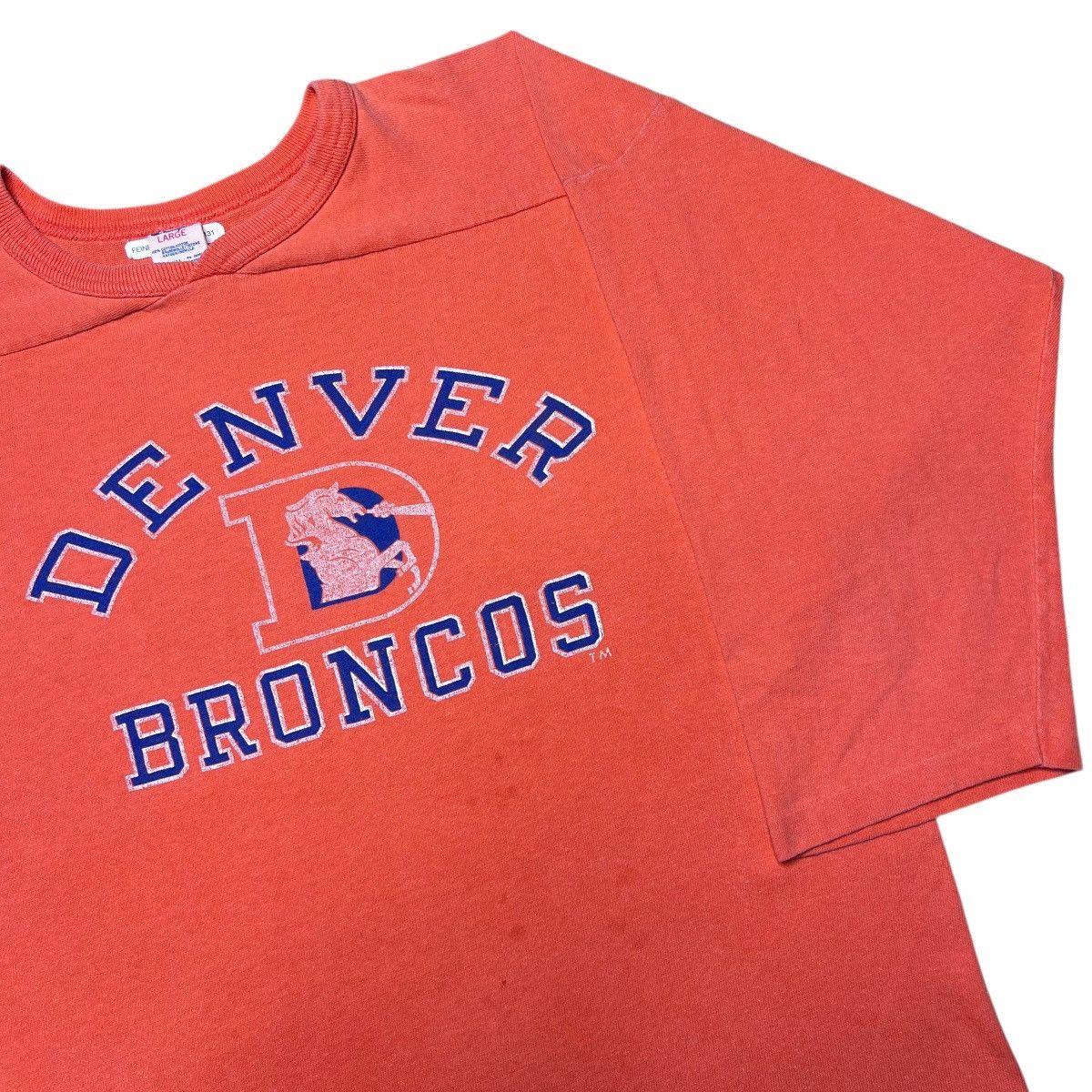 Champion × NFL × Vintage Vintage 1980s NFL Denver Broncos Champion Quarter Sleeve Tee Size US L / EU 52-54 / 3 - 15 Thumbnail
