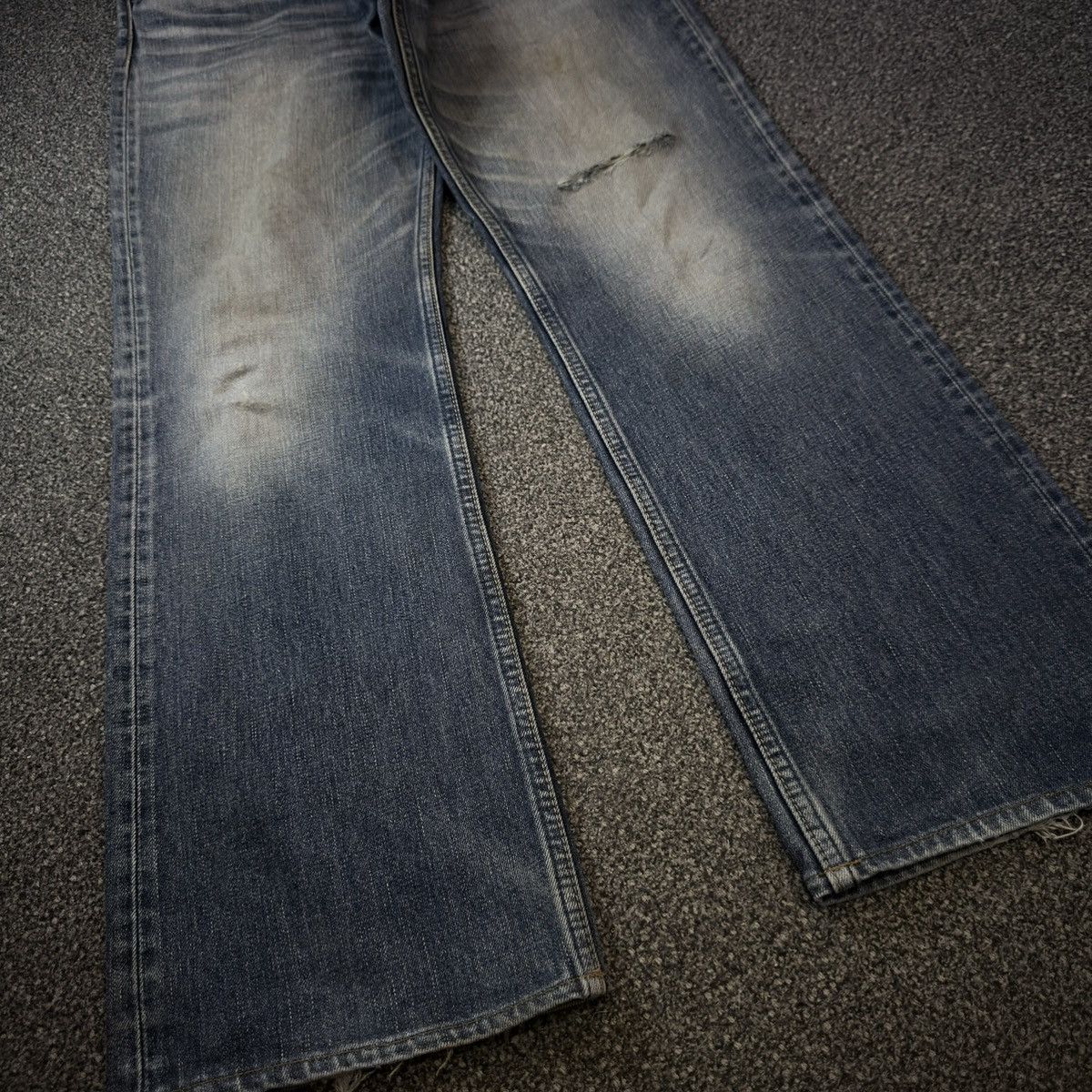 Levi's Vintage Clothing 🔥 Archives Bootcut Levis 507 Faded Aging Denim W33 Size US 33 - 6 Thumbnail