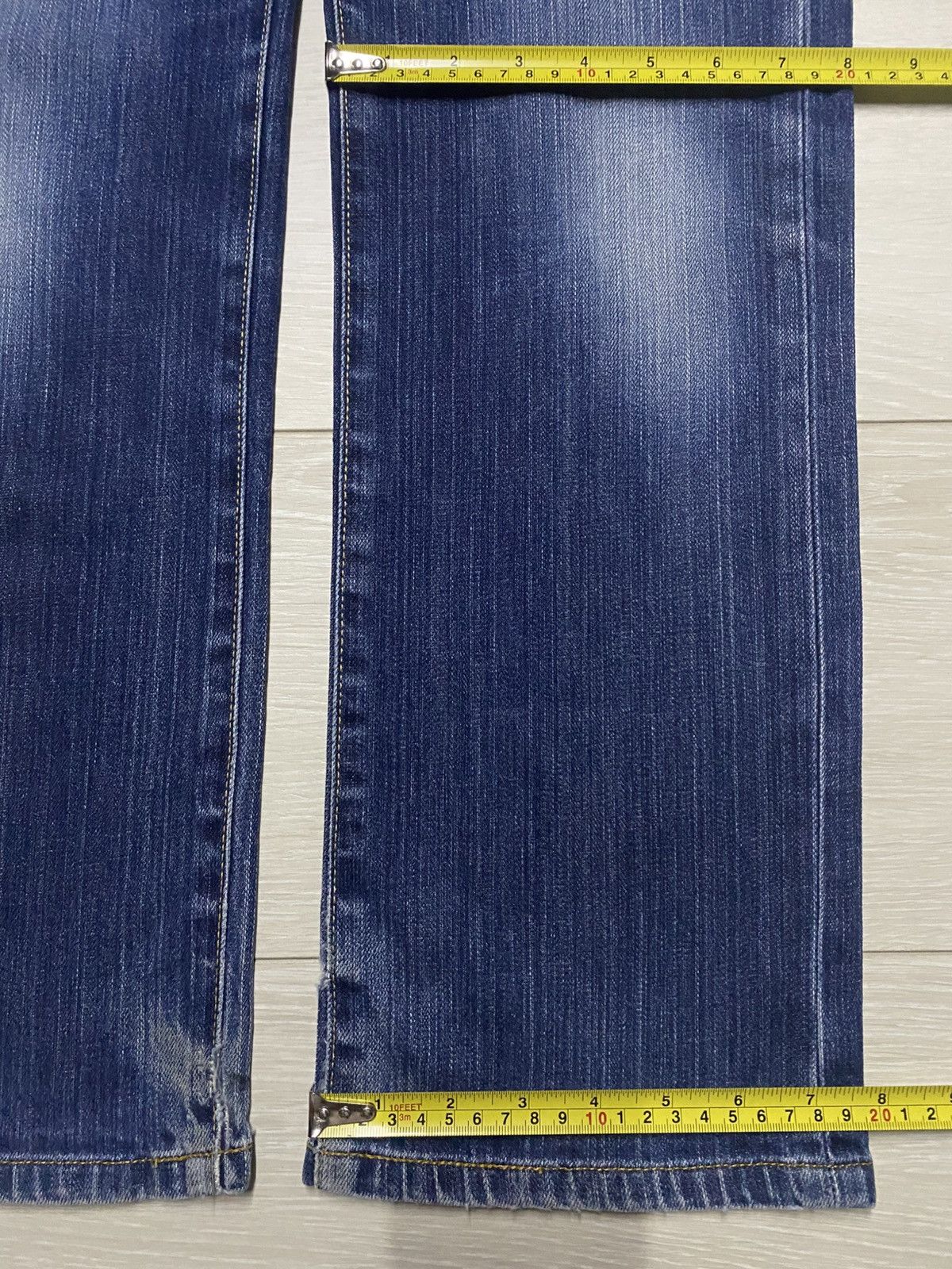 Japanese Brand Vintage Uniqlo S001 Blue Wash Straigt Slim Jeans Size US 32 / EU 48 - 12 Thumbnail