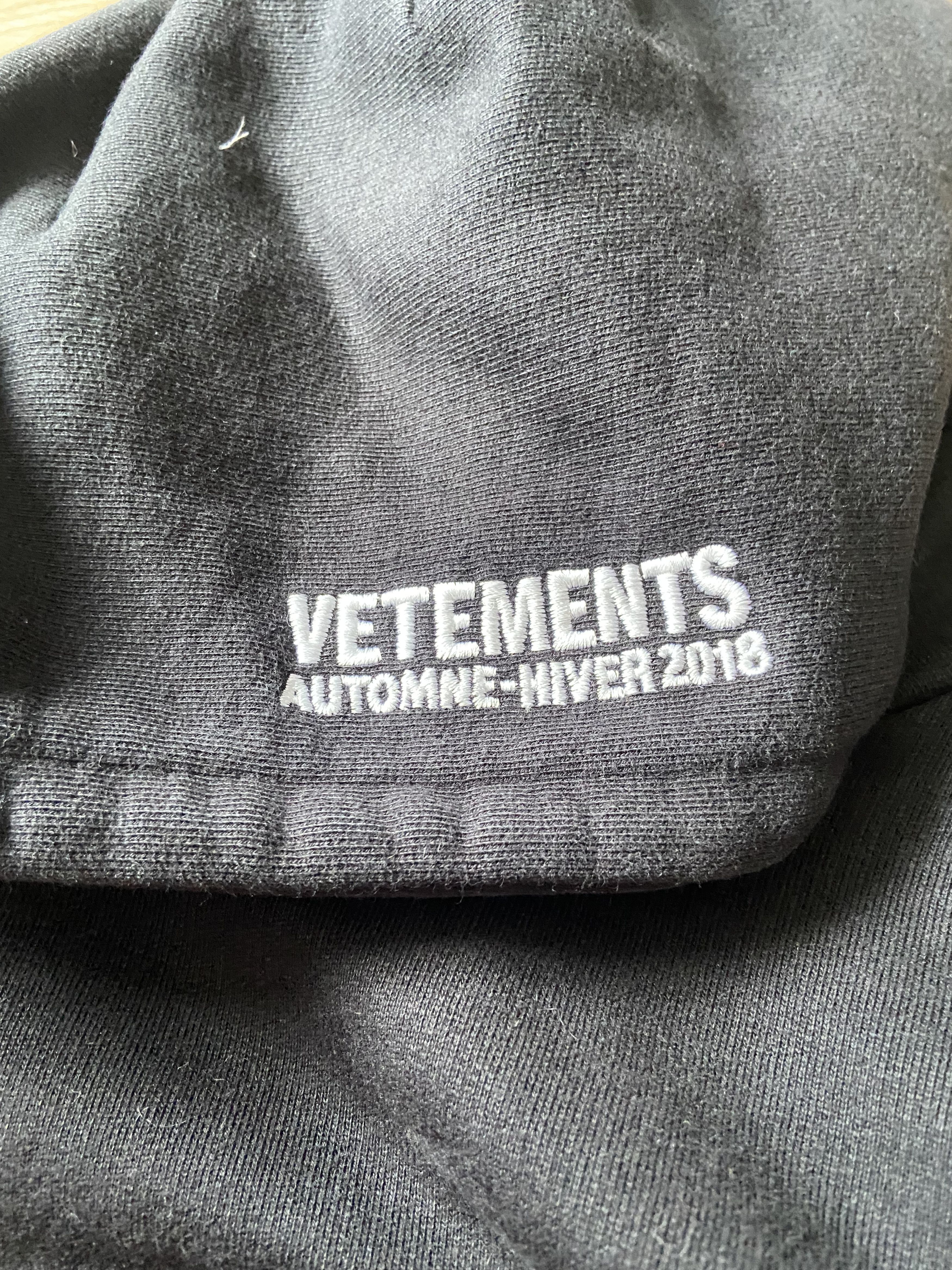 Vetements XS Vetements CITY METAL red LOGO oversized hoodie Size US XS / EU 42 / 0 - 8 Thumbnail