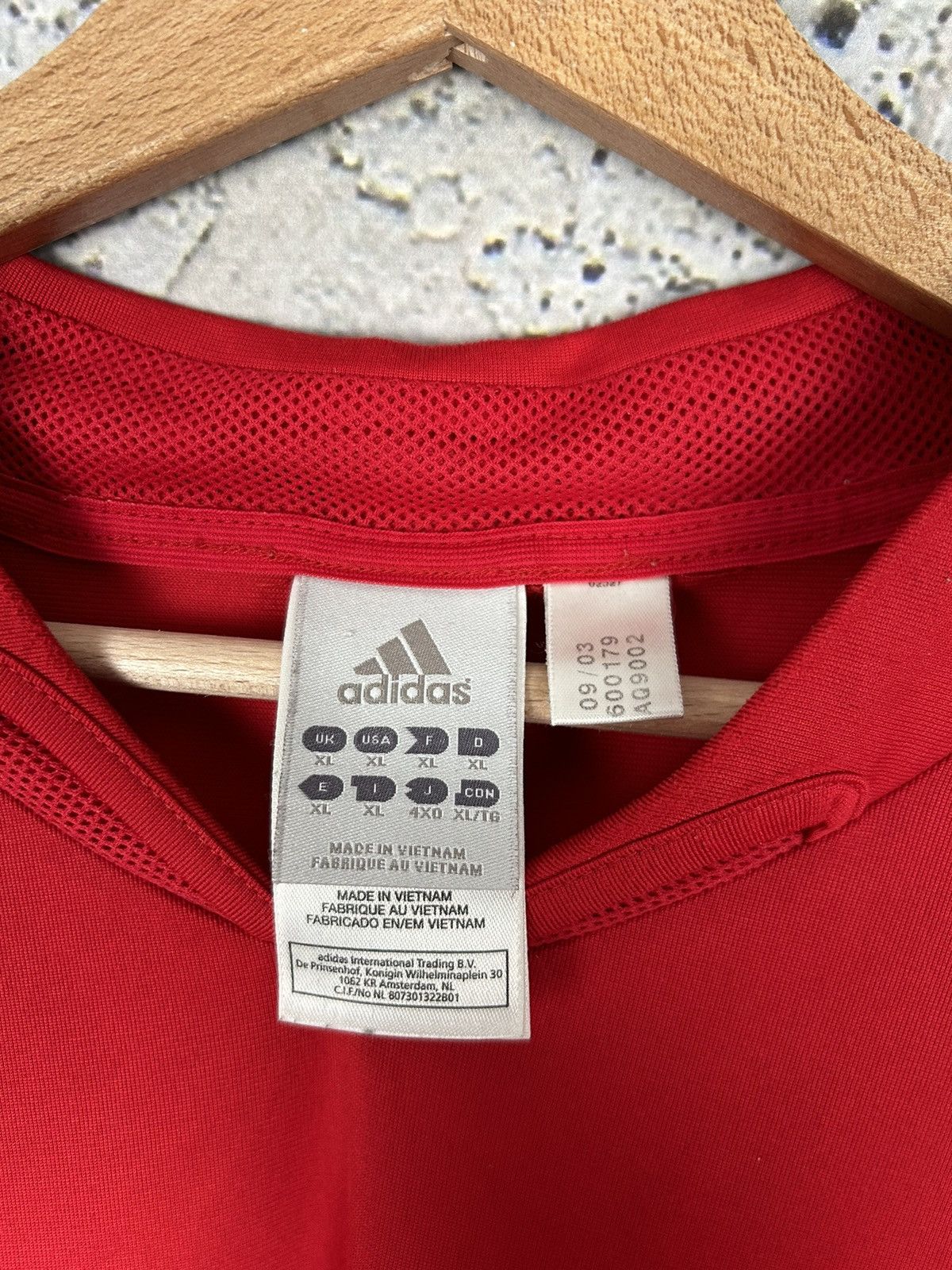 Adidas Vintage Spain Adidas Soccer Jersey 2004 Euro Retro Rare Size US XL / EU 56 / 4 - 6 Thumbnail