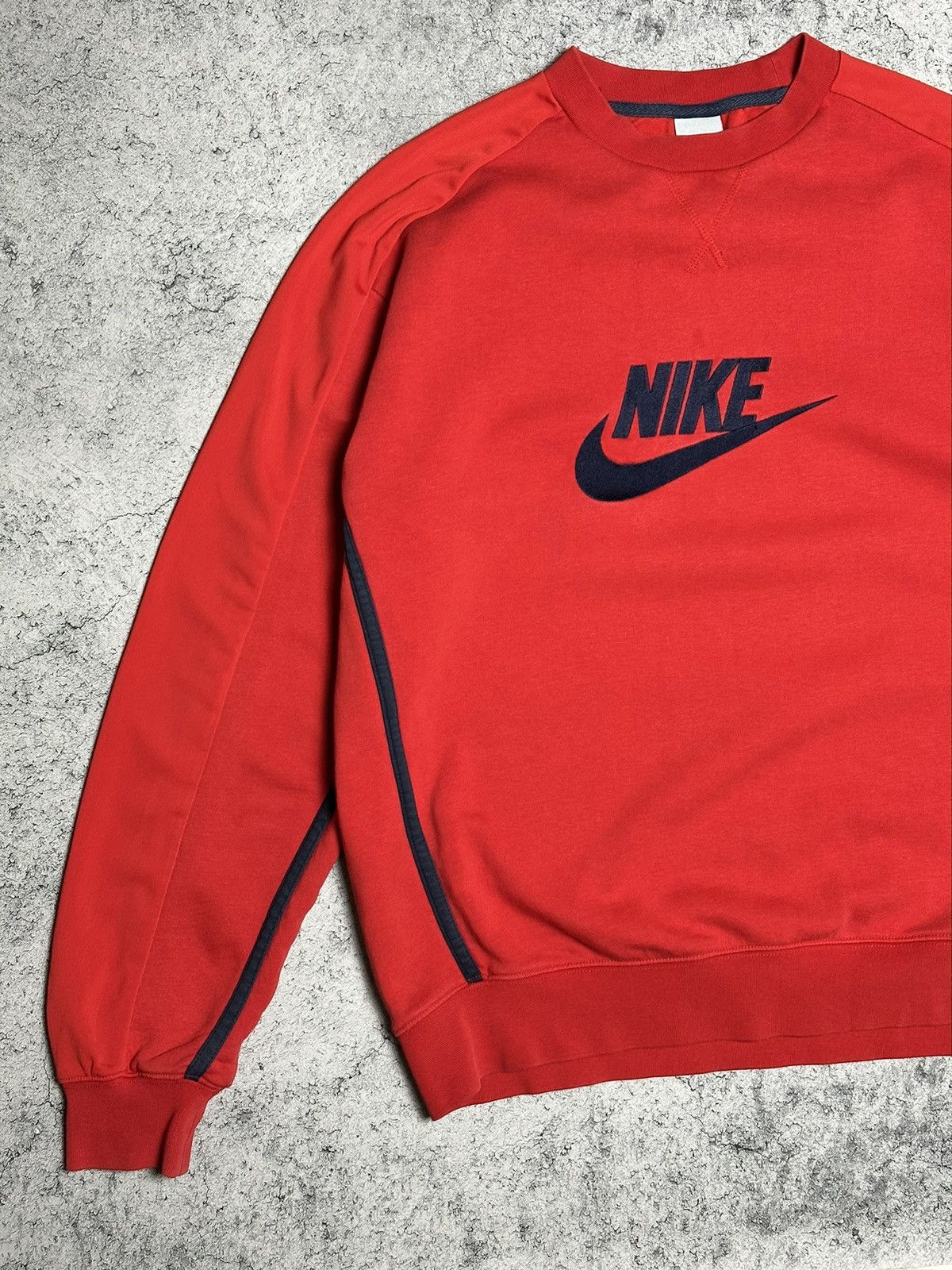 Nike × Vintage Vintage Nike Big Logo Sweatshirt Size US L / EU 52-54 / 3 - 2 Thumbnail