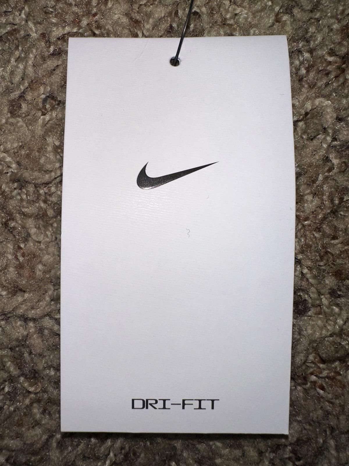 Nike Nike Men's Dri-FIT Hybrid 10.5'' Golf Shorts Size US 34 / EU 50 - 12 Thumbnail