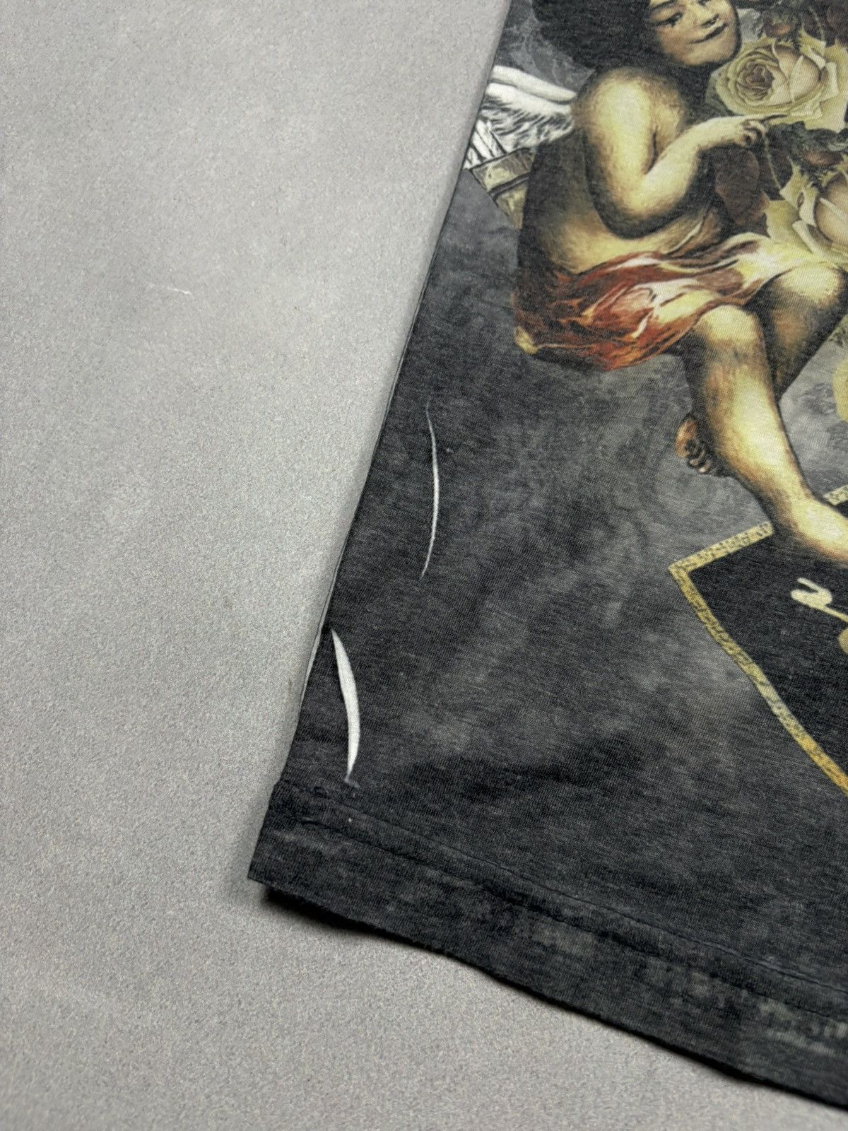 Japanese Brand Minute Mirth Street Gang Virgin Gun All Over Print Art Tee L Size US L / EU 52-54 / 3 - 14 Thumbnail