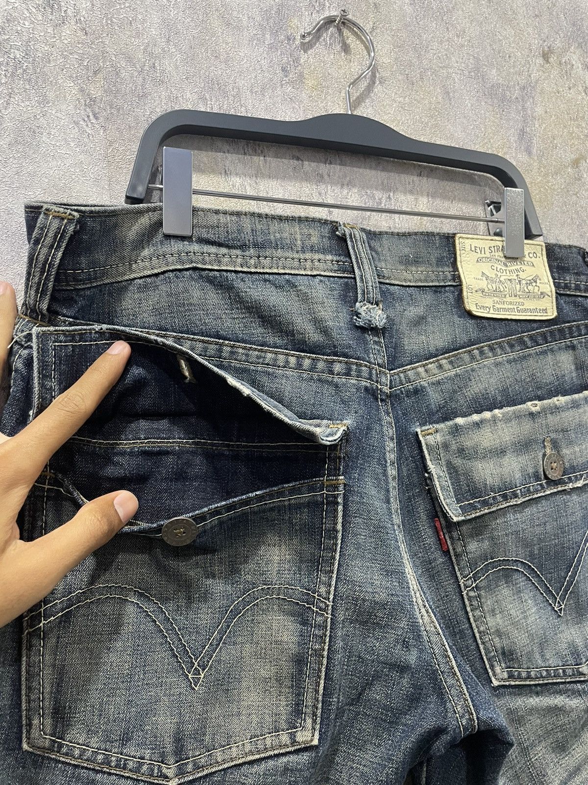 Japanese Brand × Levi's × Vintage 🔥🔥Vintage levi’s distressed denim🔥🔥 Size US 32 / EU 48 - 10 Thumbnail