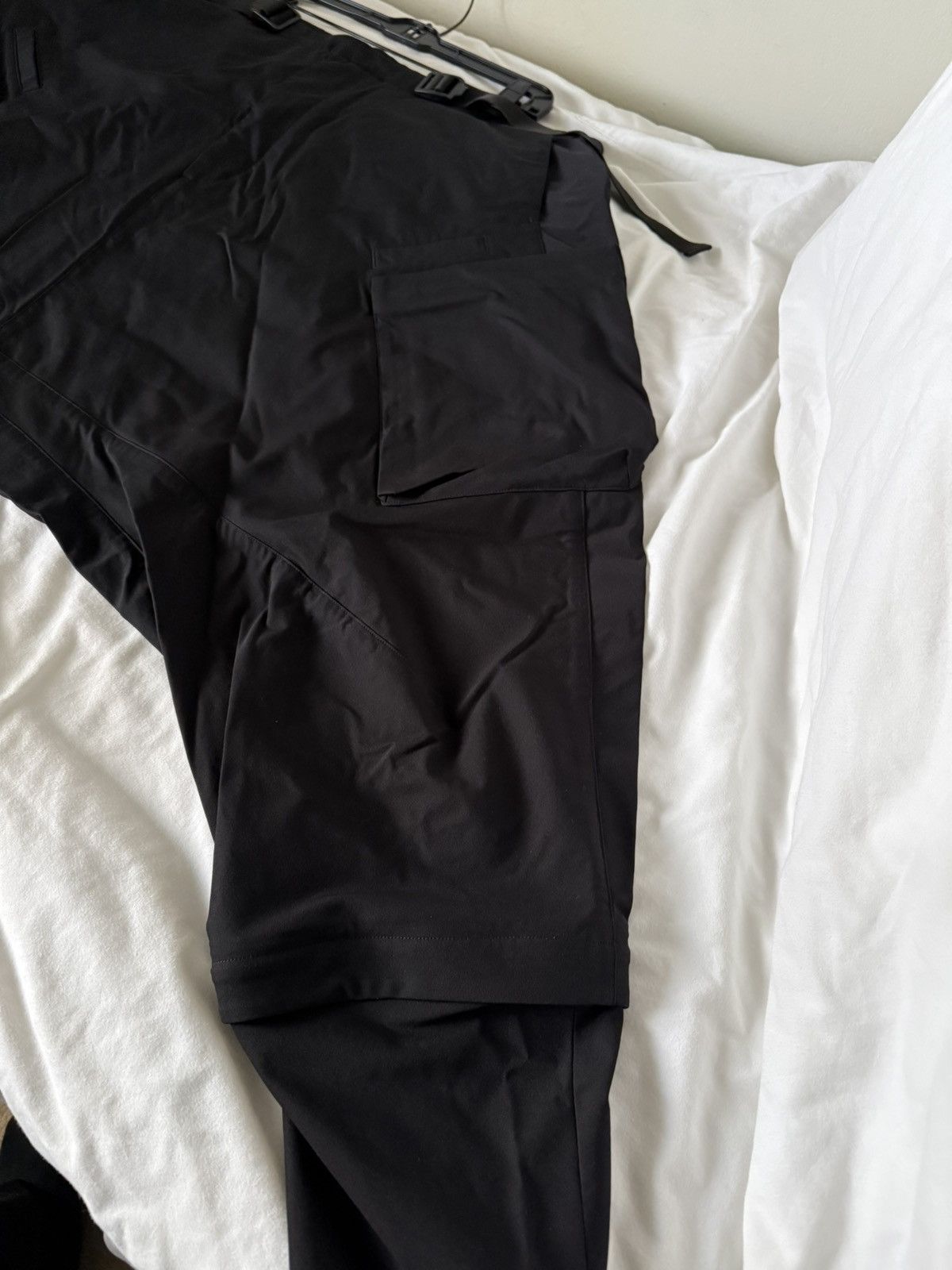 Acronym P30A-DS Size US 32 / EU 48 - 6 Thumbnail