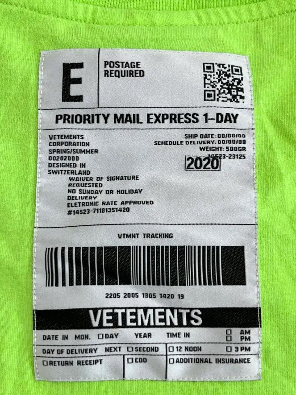 Vetements Vetements Priority Mail Express Postage Priority T-Shirt Size US M / EU 48-50 / 2 - 4 Thumbnail