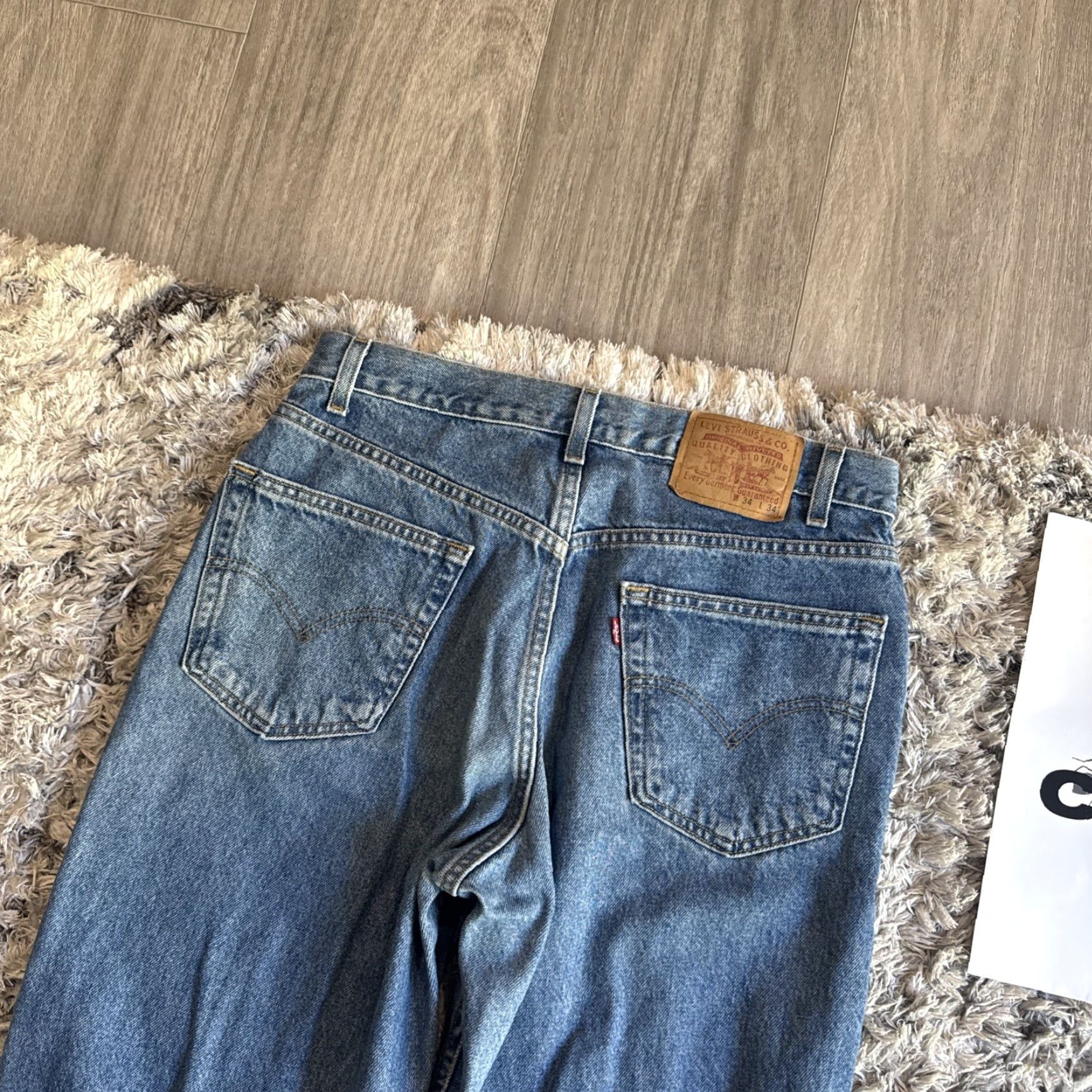 Levi's VINTAGE Levi’s 43901 Blue Denim Relaxed Fit Straight Jeans Men’s 33x33 34x34 Tag RARE Mens Size US 33 - 3 Thumbnail